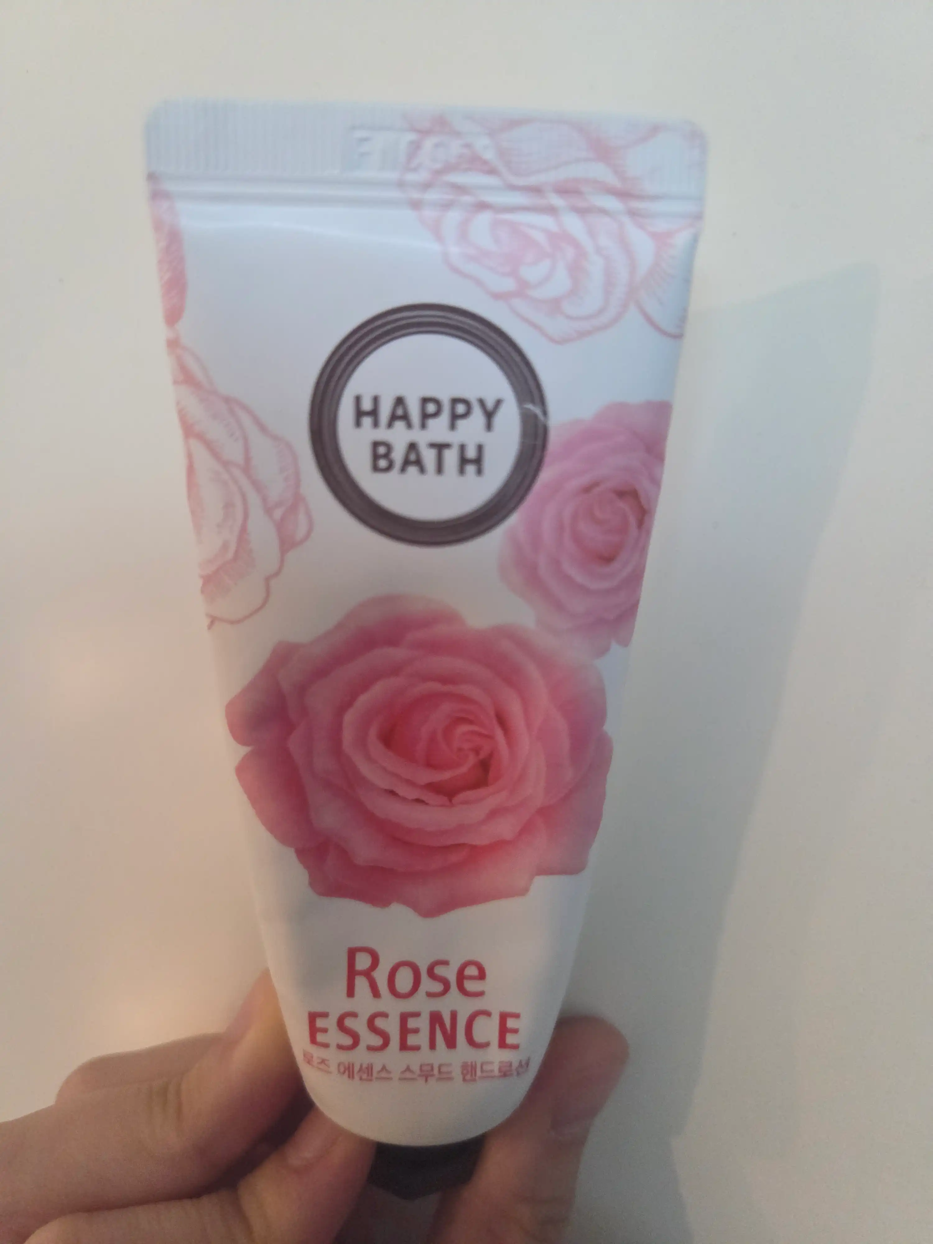 로즈 에센스 스무드 핸드로션