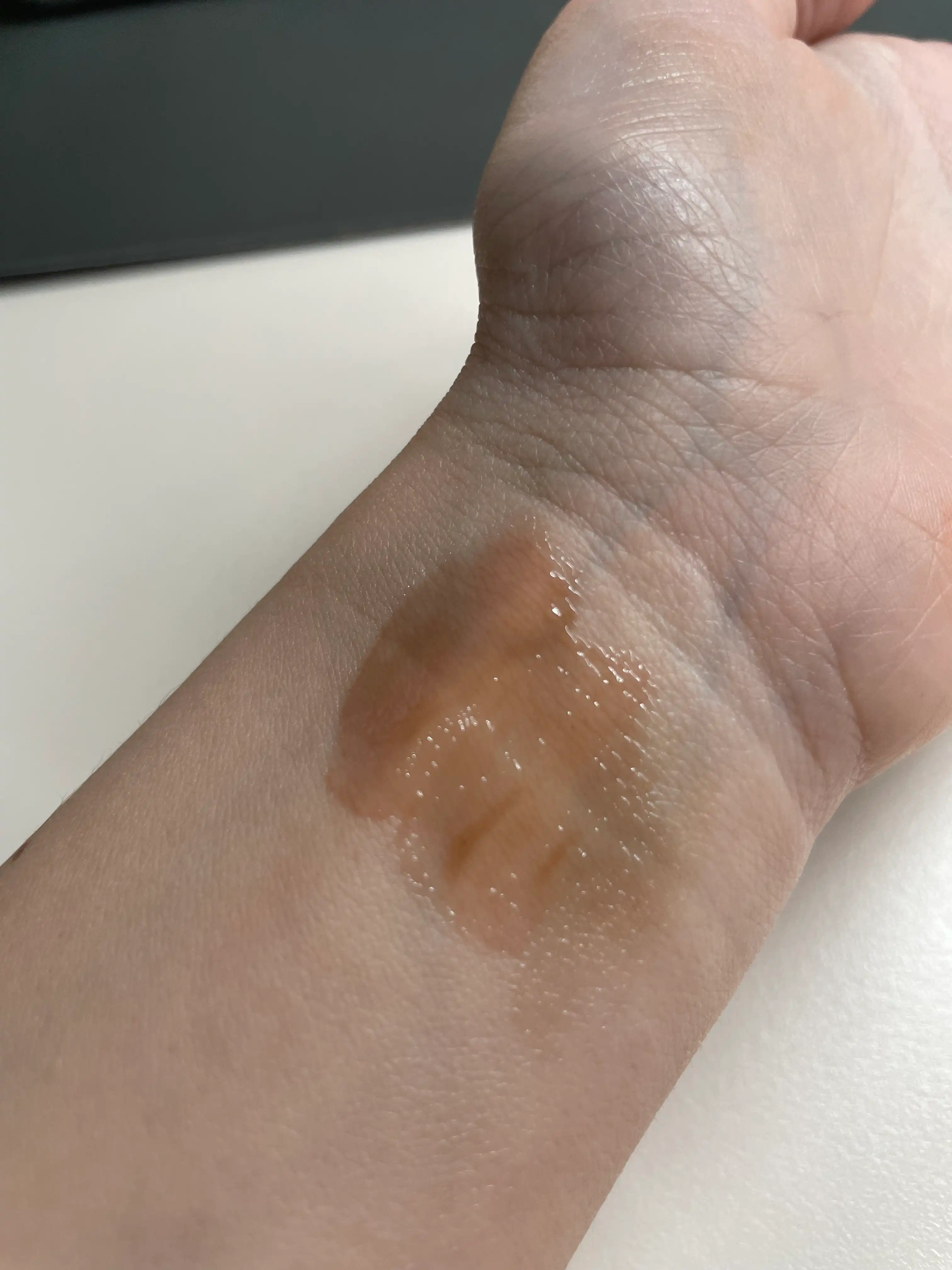 언니의파우치 리뷰 이미지 2 - [오버 듀 글로시 립 틴트]