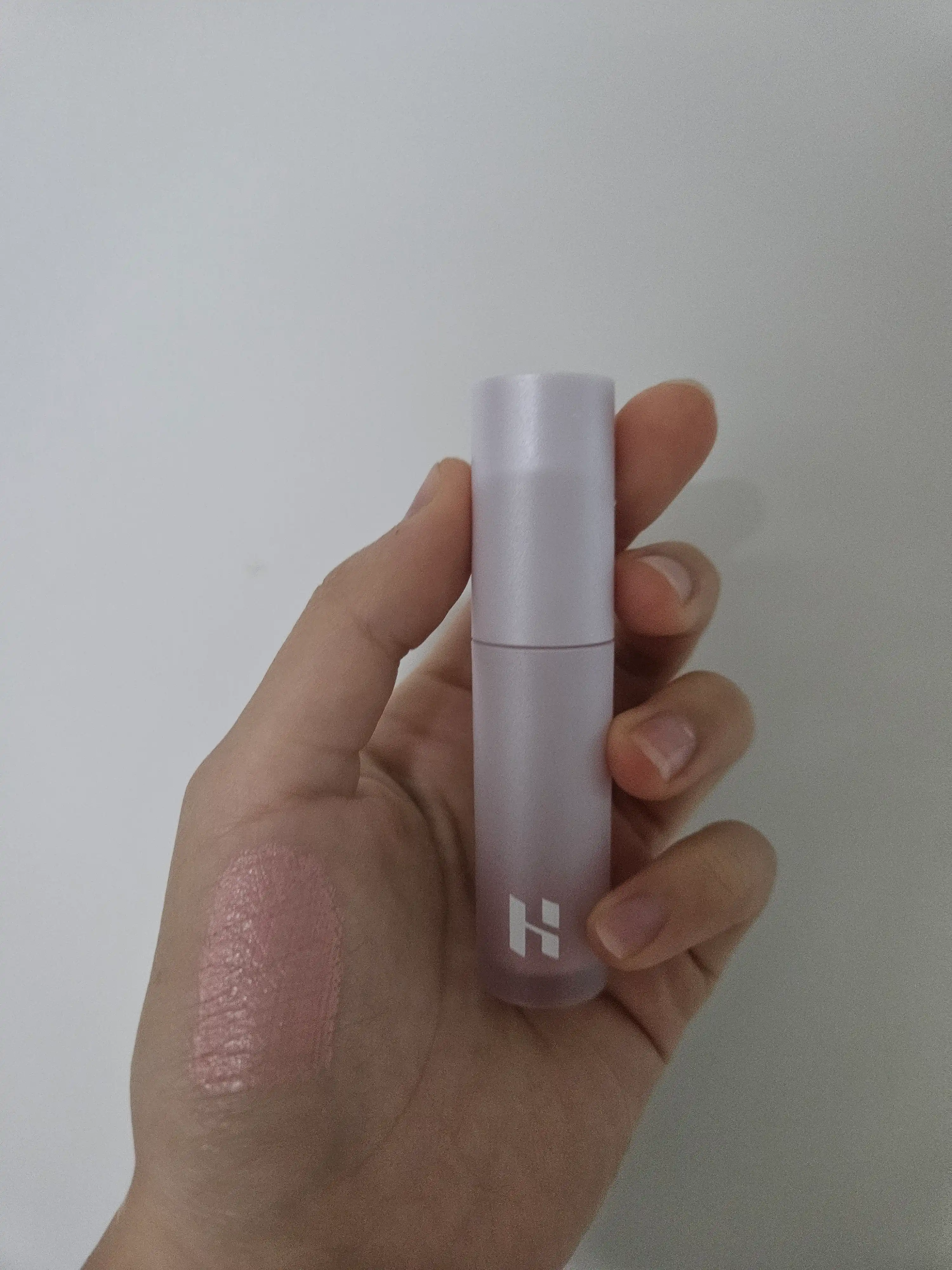 언니의파우치 리뷰 이미지 2 - [루미너스 밀크핏 블러쉬]