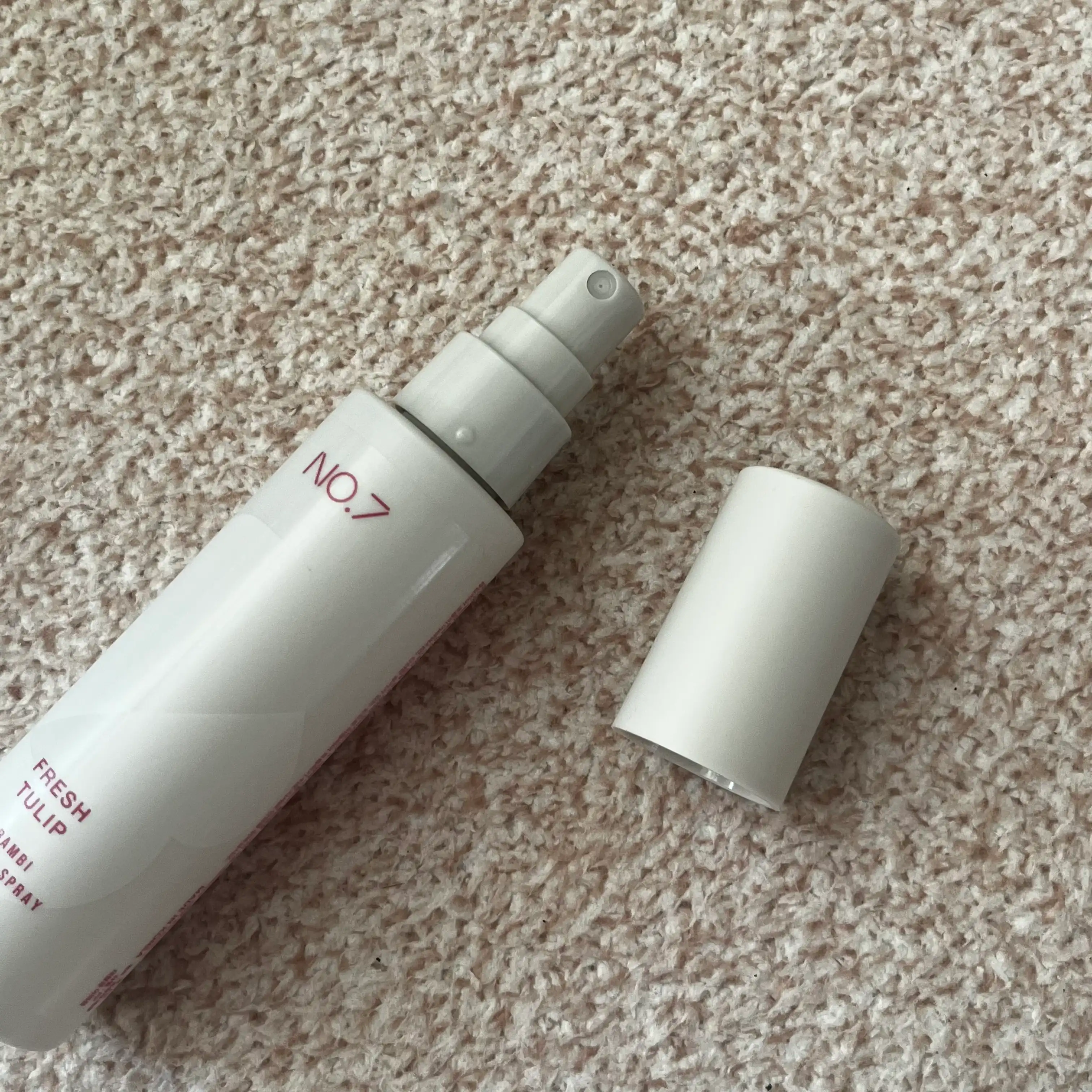 언니의파우치 리뷰 이미지 2 - [NO.7 프레쉬 튤립 퍼퓸 스프레이]
