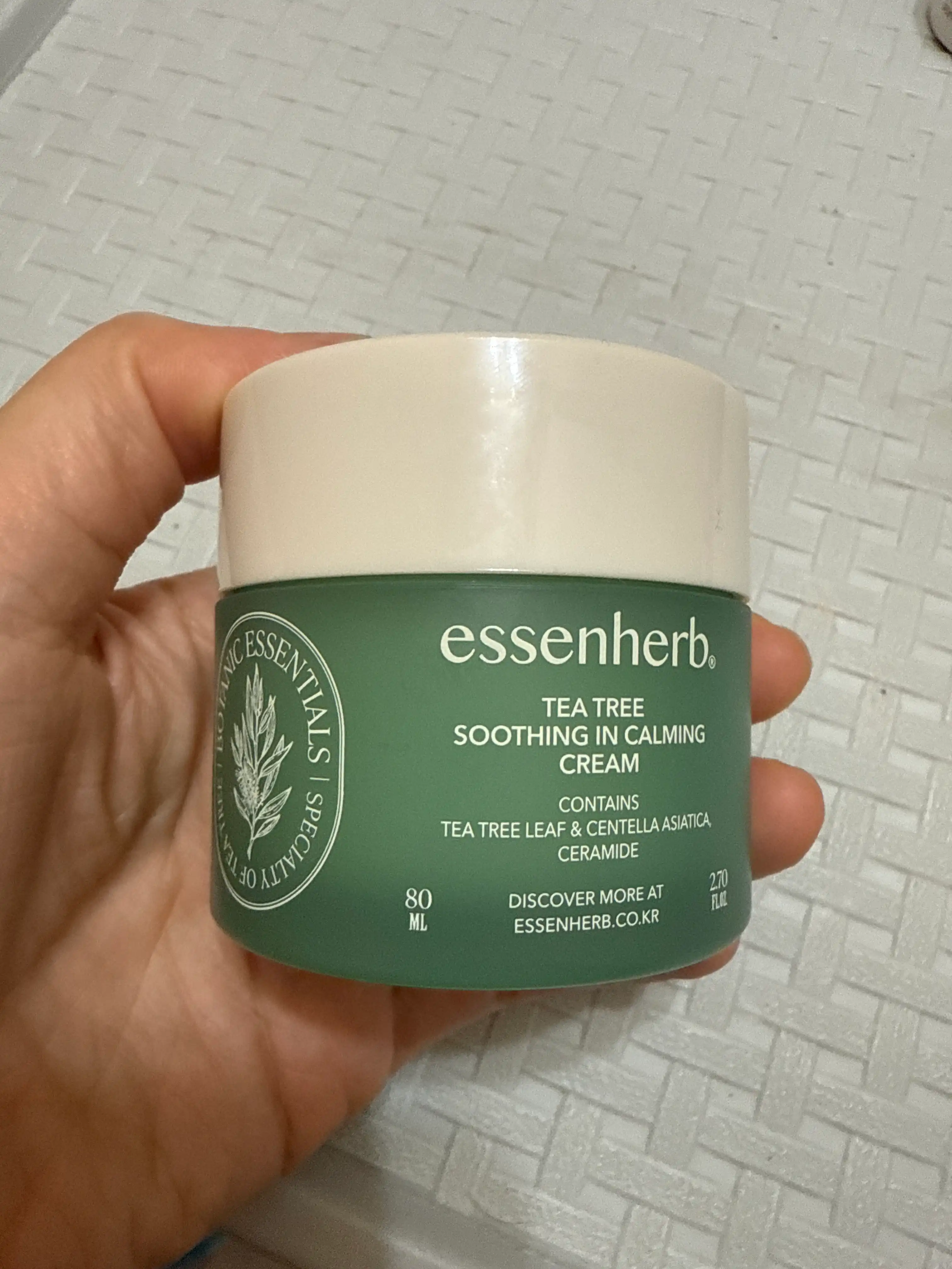 티트리 수딩 인 카밍 크림