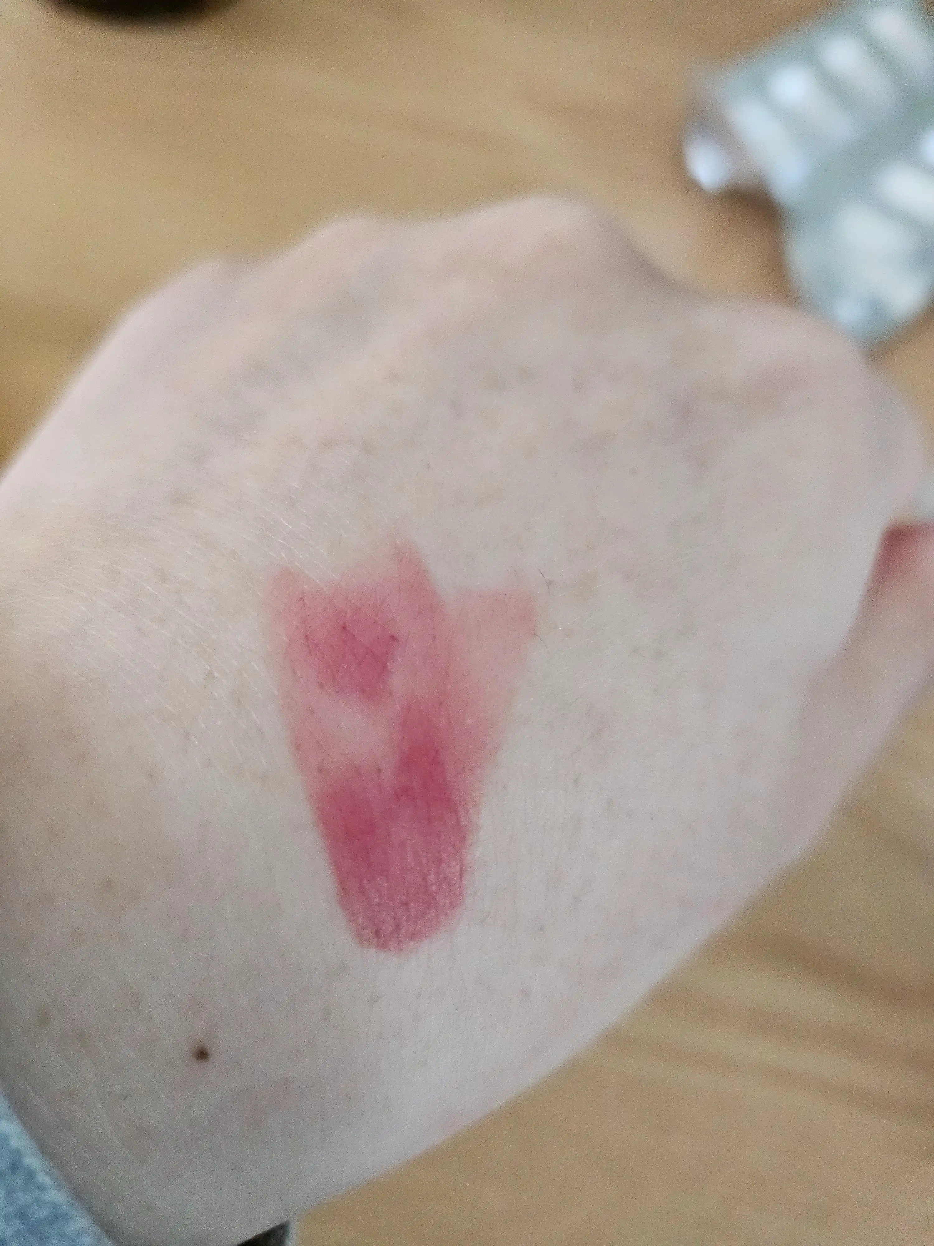 언니의파우치 리뷰 이미지 2 - [쉬어 블러링 매트 스틱]