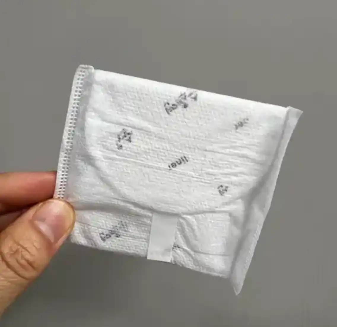 언니의파우치 리뷰 이미지 4 - [순수한면 제로 팬티라이너 뉴 슈퍼롱]