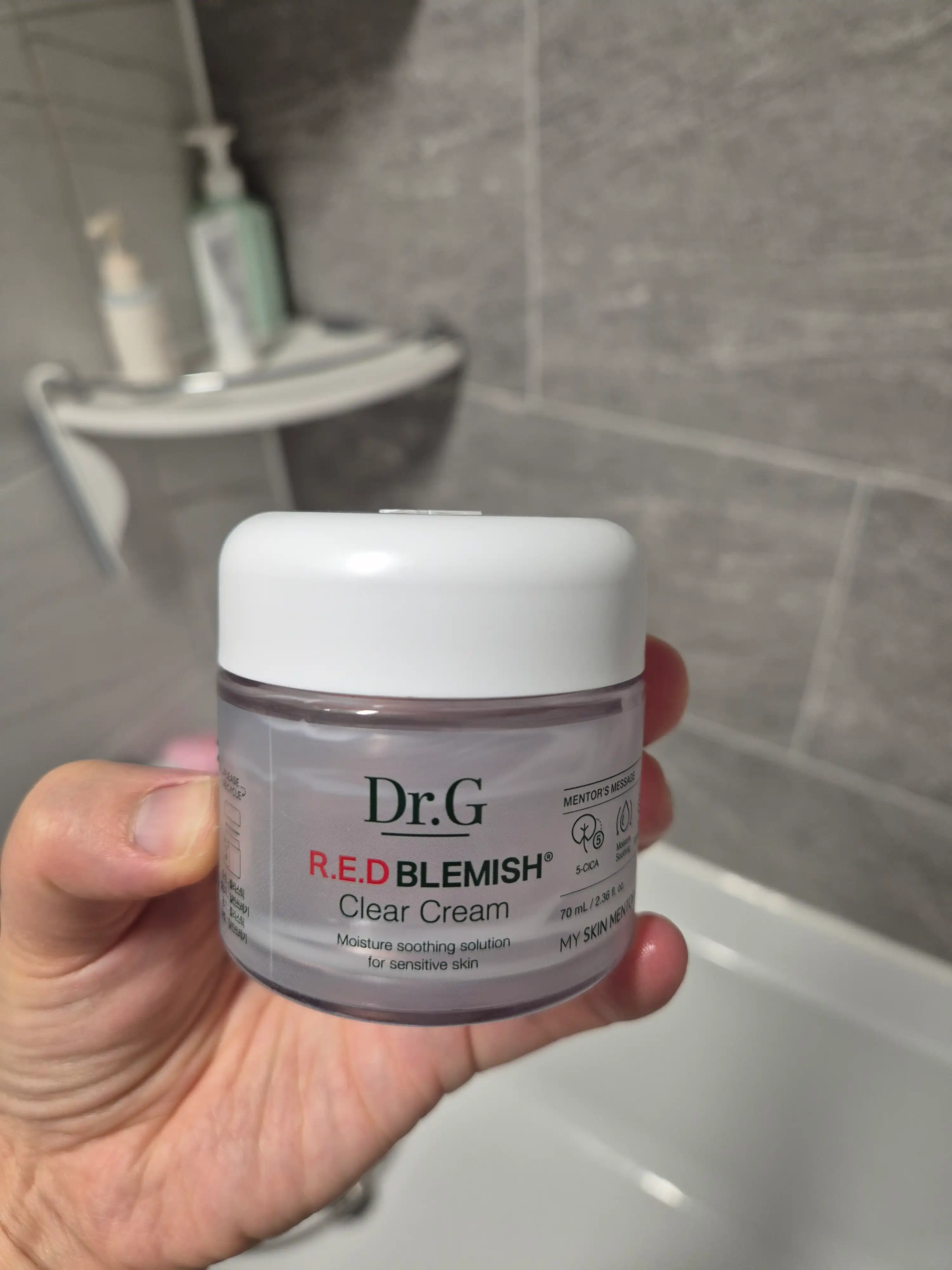 언니의파우치 리뷰 이미지 2 - [레드 블레미쉬 클리어 크림]