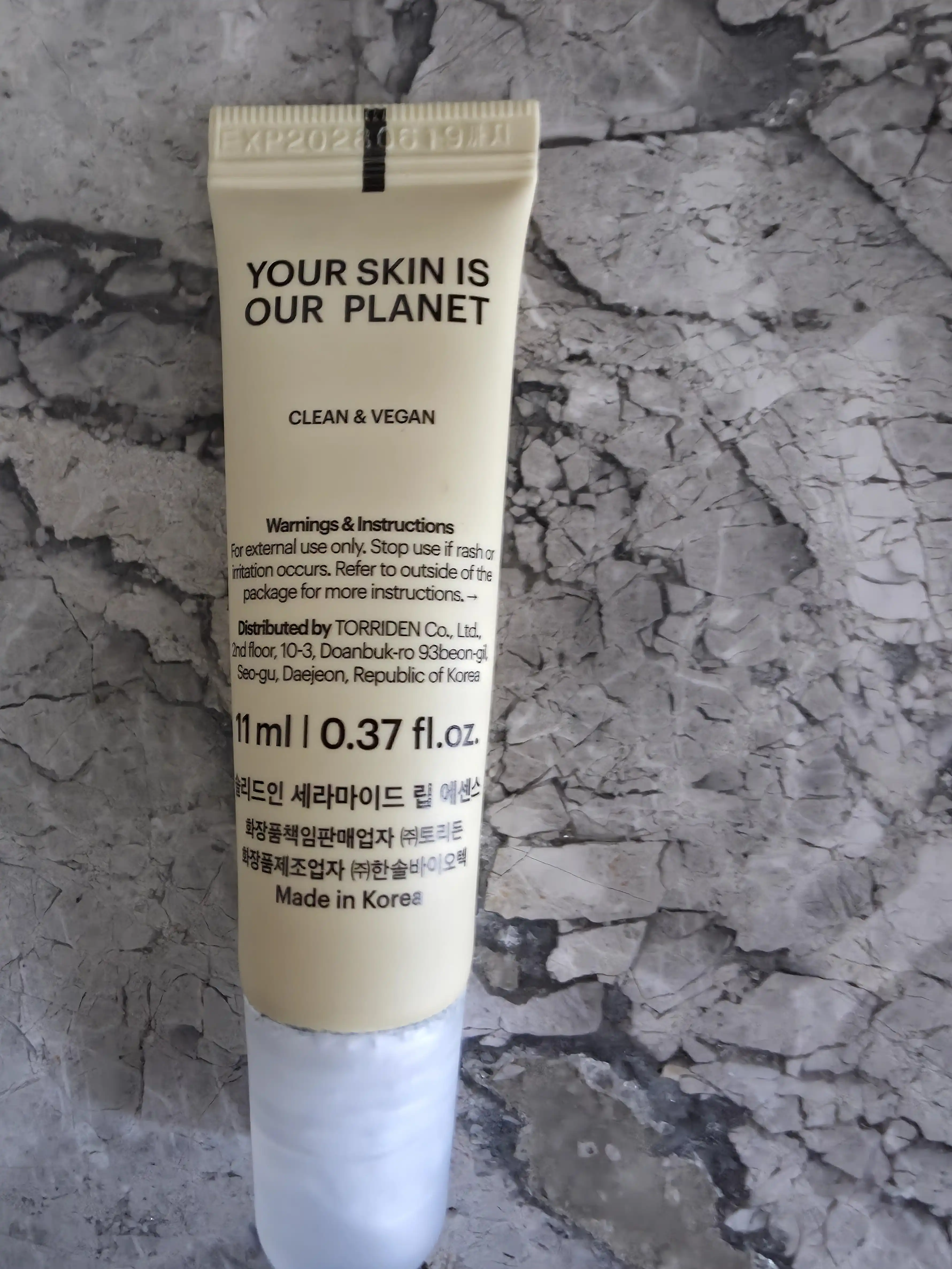 언니의파우치 리뷰 이미지 2 - [솔리드인 세라마이드 립 에센스]