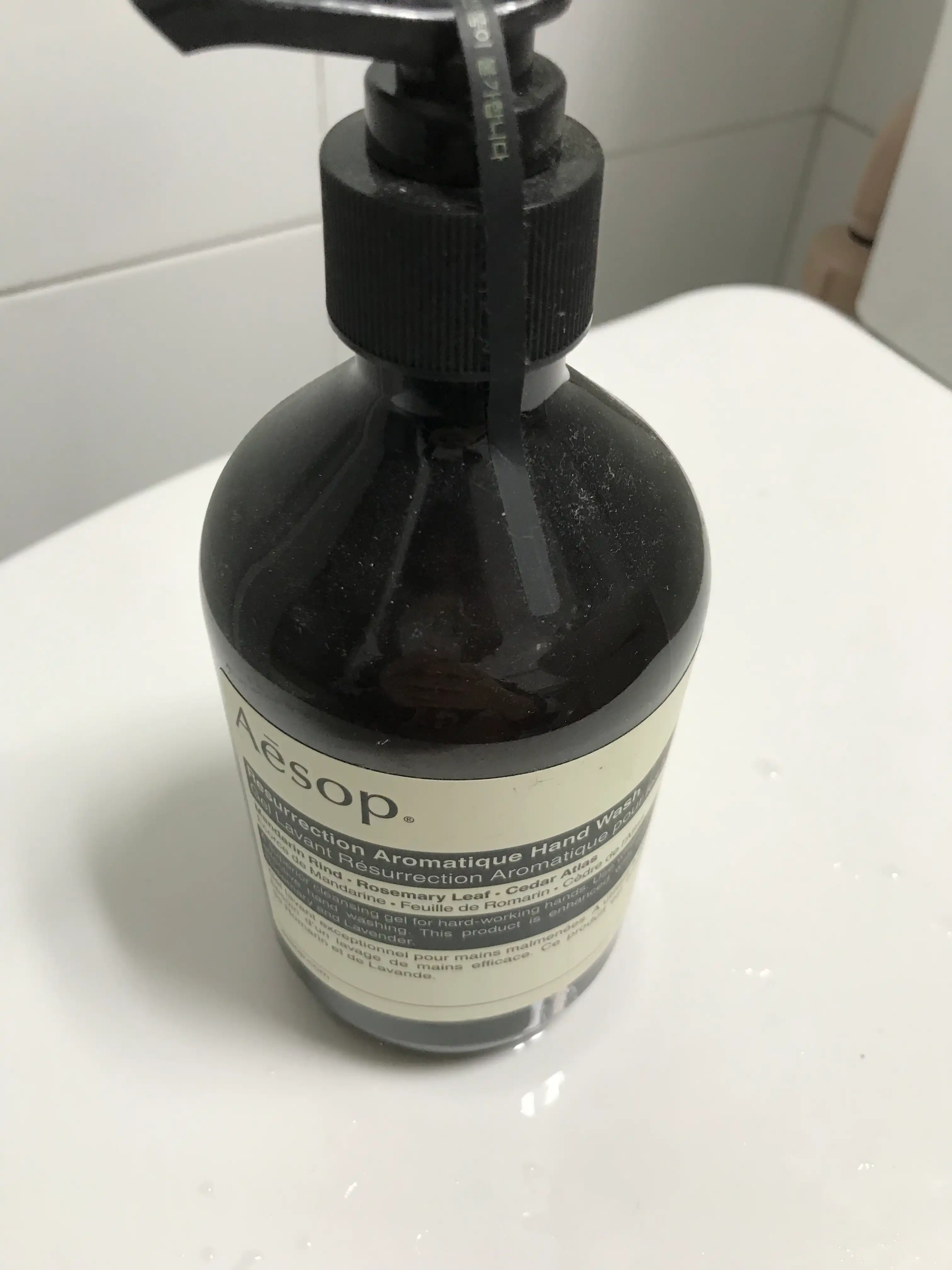 언니의파우치 리뷰 이미지 2 - [레저렉션 아로마틱 핸드워시]