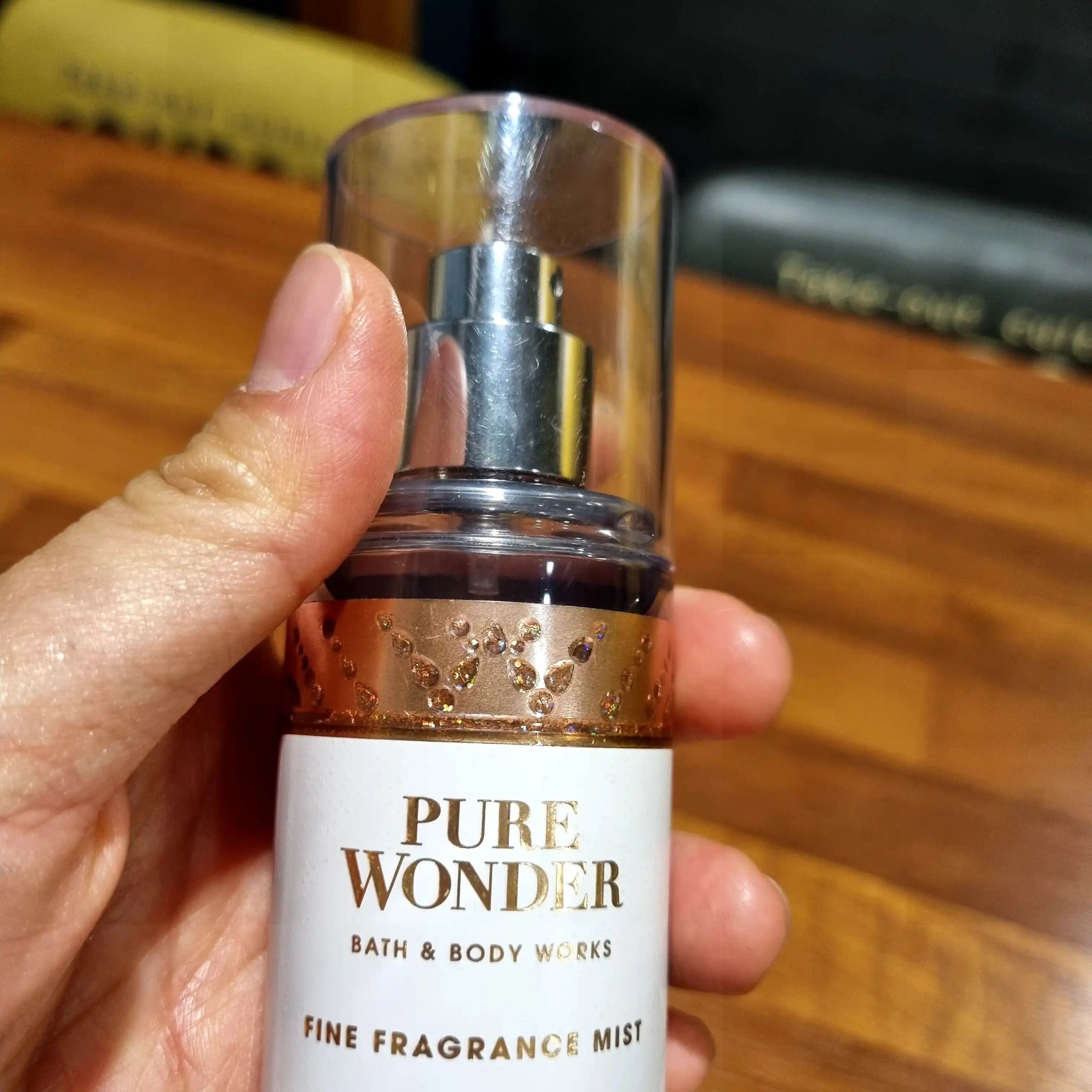 선택된 언니의파우치 리뷰 이미지 - [퓨어 원더 향수 미스트]