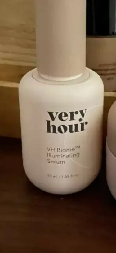 언니의파우치 리뷰 이미지 2 - [브이에이치 바이옴 일루미네이팅 세럼]
