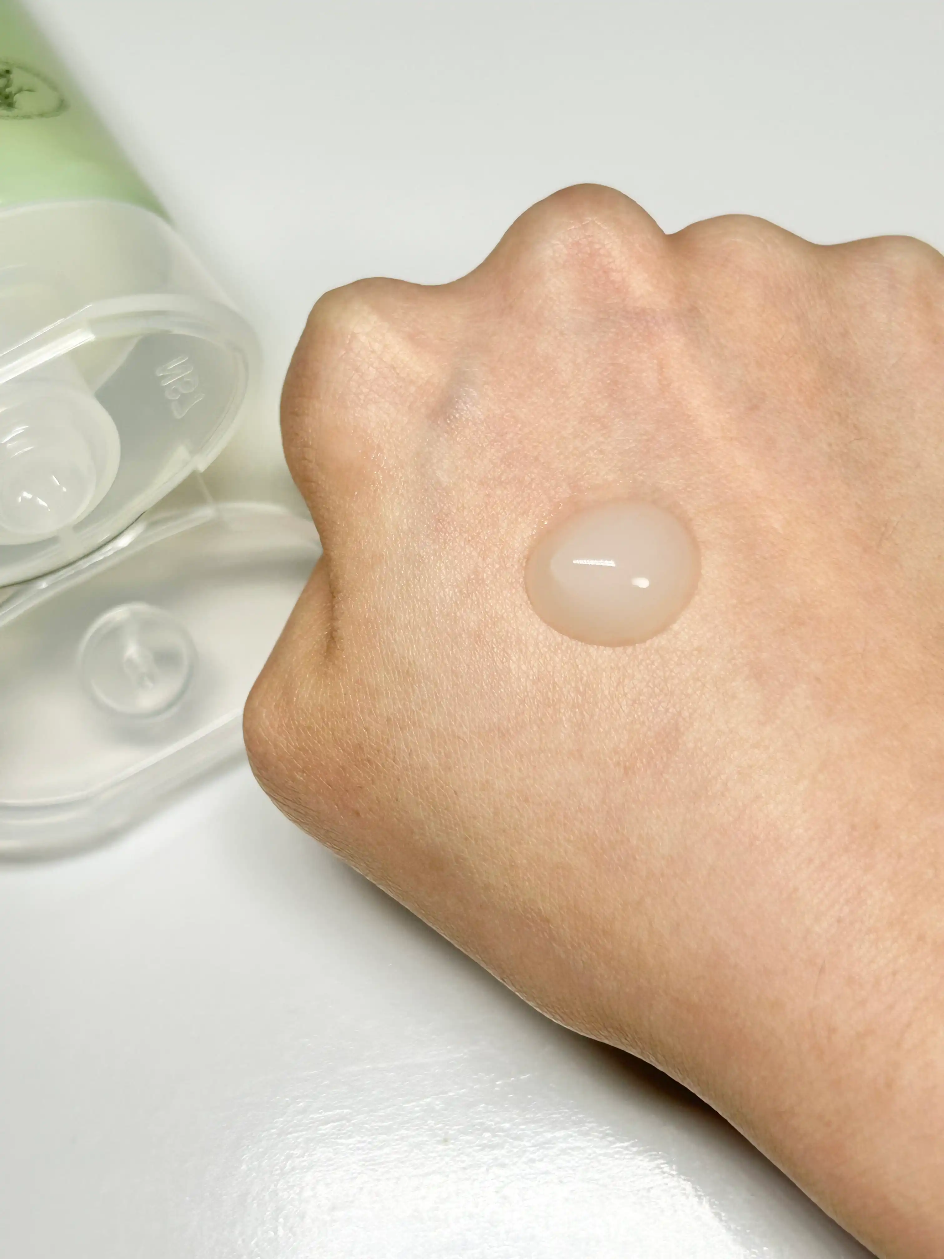 언니의파우치 리뷰 이미지 2 - [하이드레이팅 페이셜 필링젤]