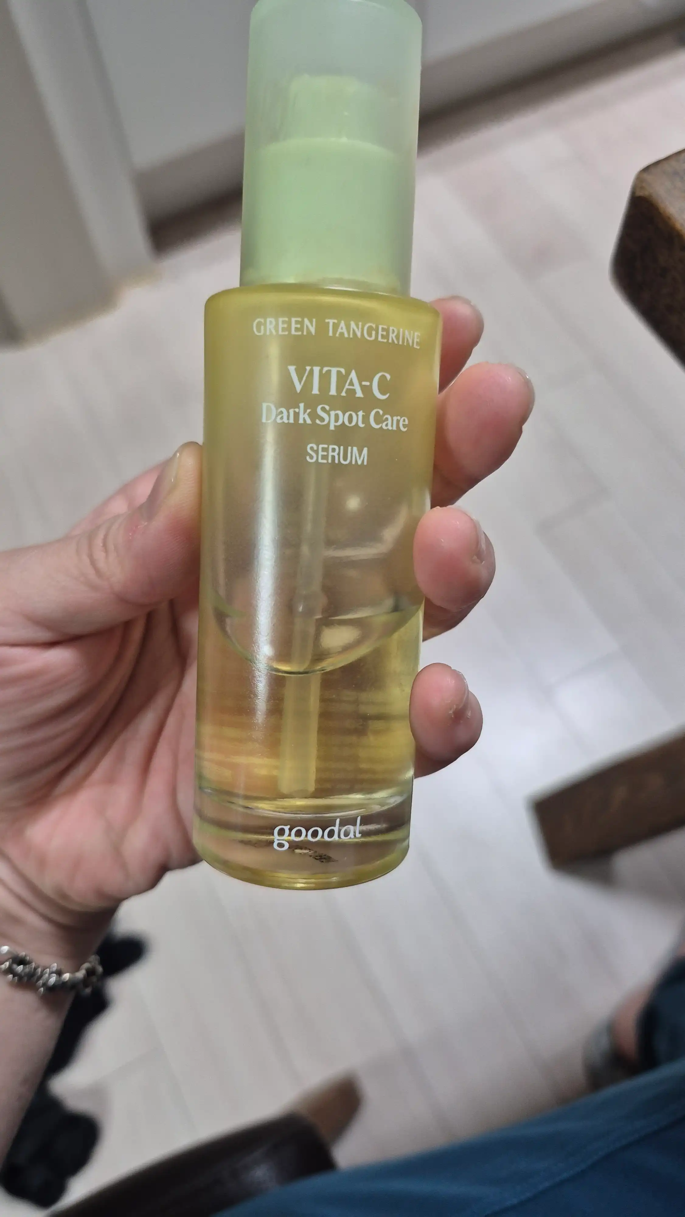 언니의파우치 리뷰 이미지 2 - [청귤 비타C 잡티 케어 세럼 알파]