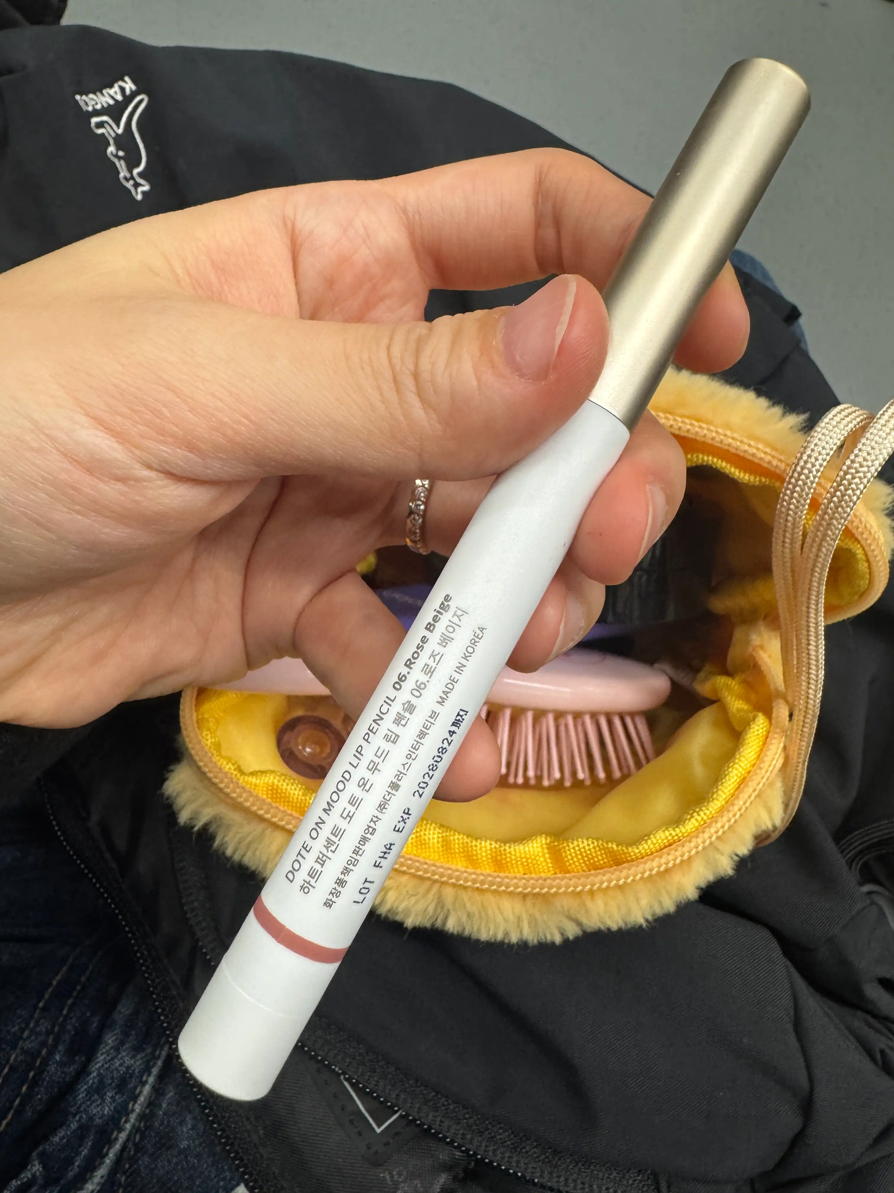 언니의파우치 리뷰 이미지 5 - [도트 온 무드 립펜슬]