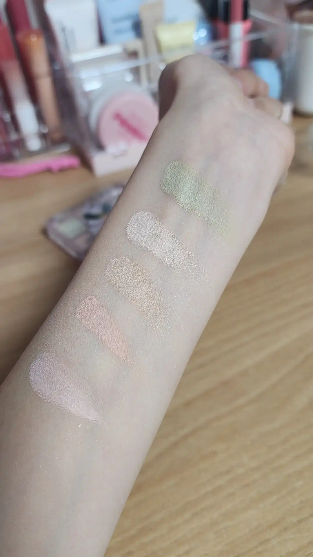 언니의파우치 리뷰 이미지 5 - [(루나X베베더오리) 컨실 블렌더 팔레트]