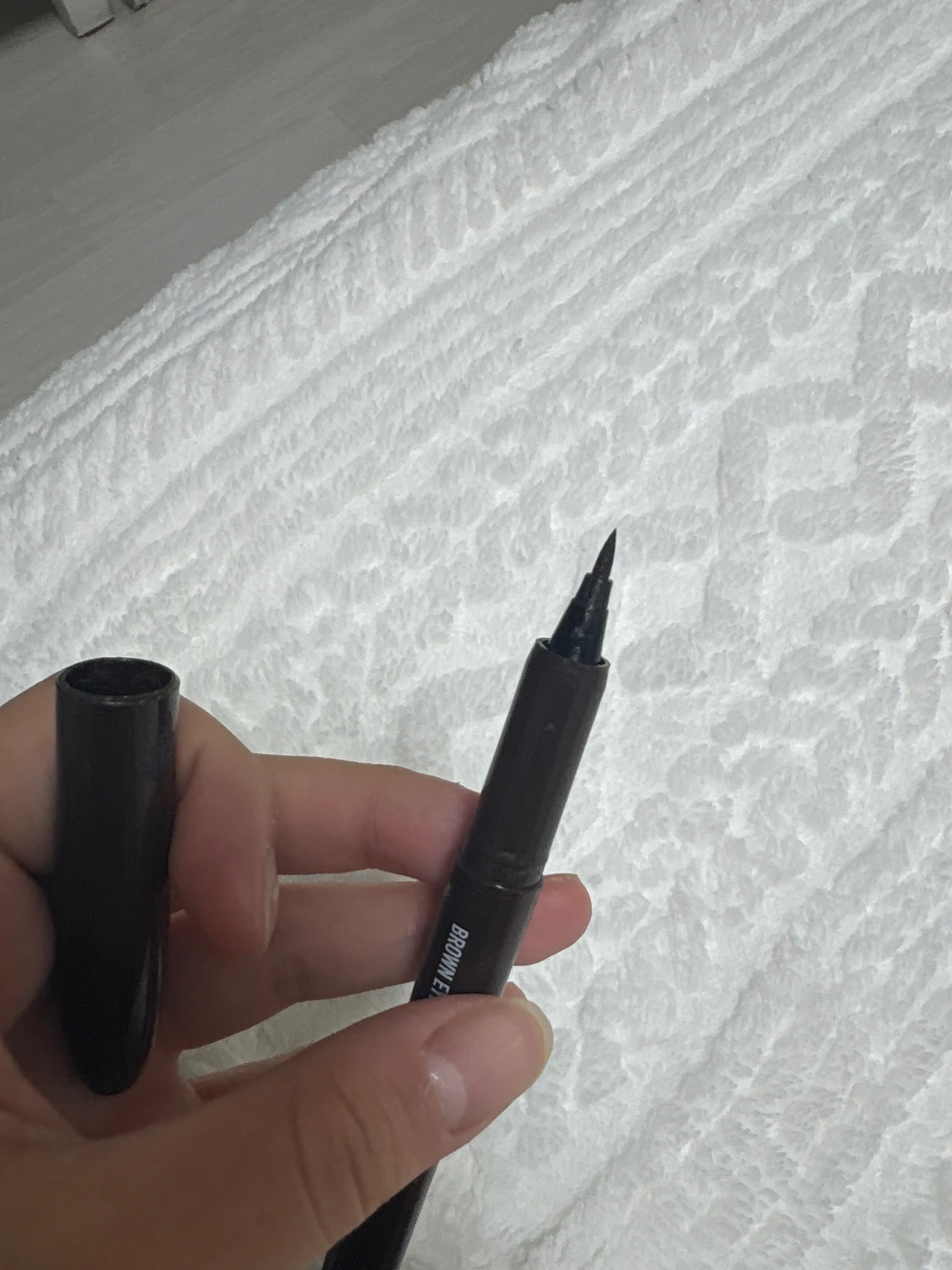 언니의파우치 리뷰 이미지 2 - [스타일리쉬 붓펜 아이라이너 [브라운]]