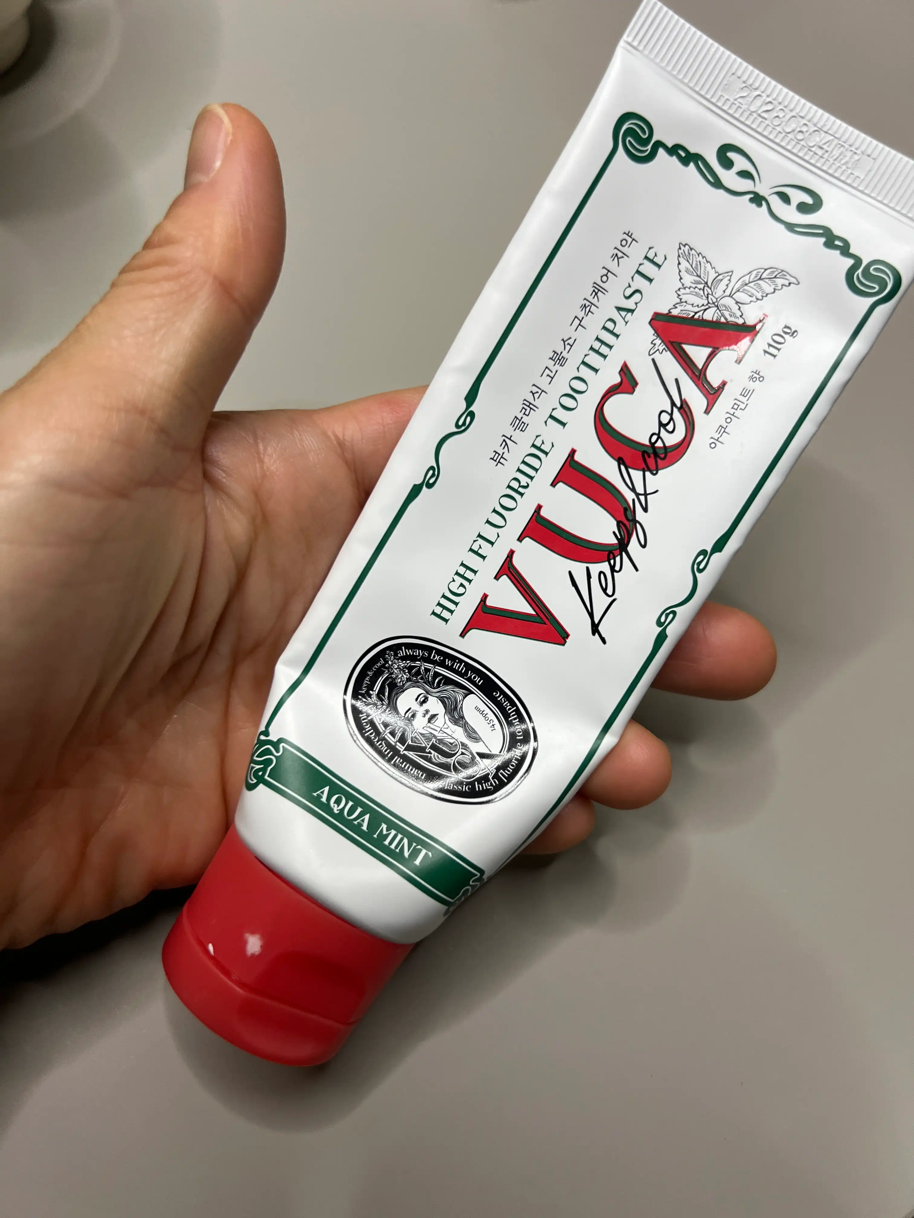 언니의파우치 리뷰 이미지 - [클래식 고불소 구취케어 치약 [아쿠아민트향]]