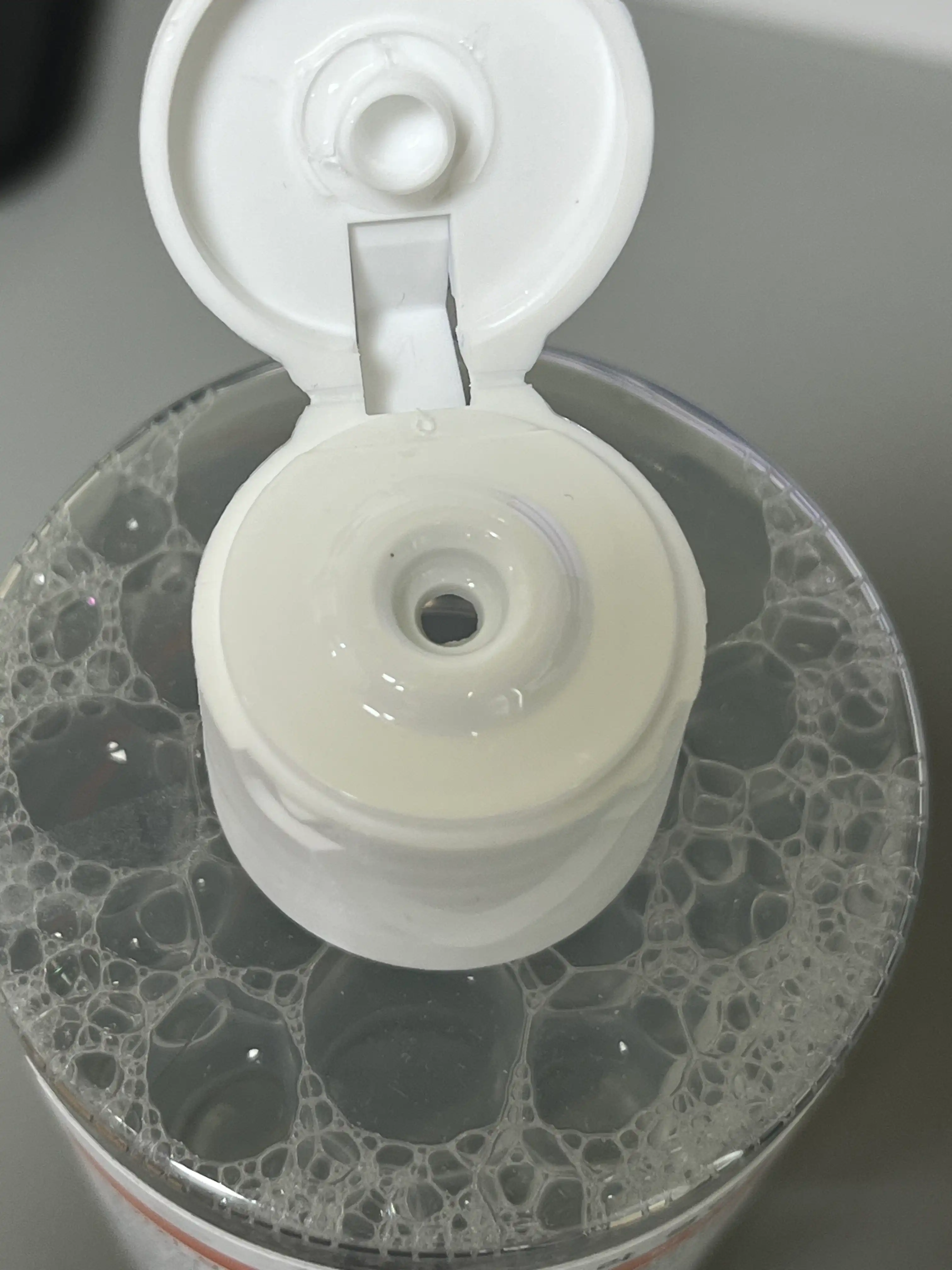 언니의파우치 리뷰 이미지 3 - [미셀라 클렌징 워터]