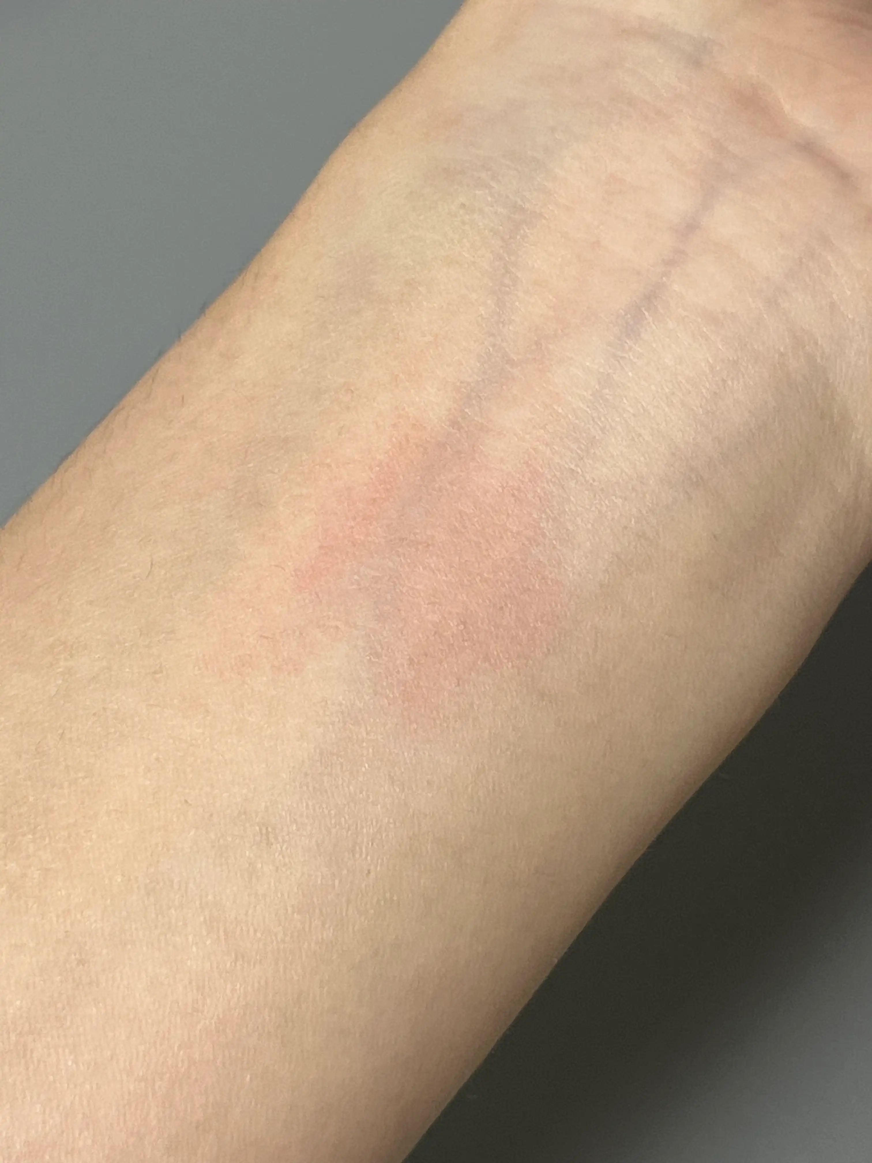 언니의파우치 리뷰 이미지 7 - [미셀라 클렌징 워터]