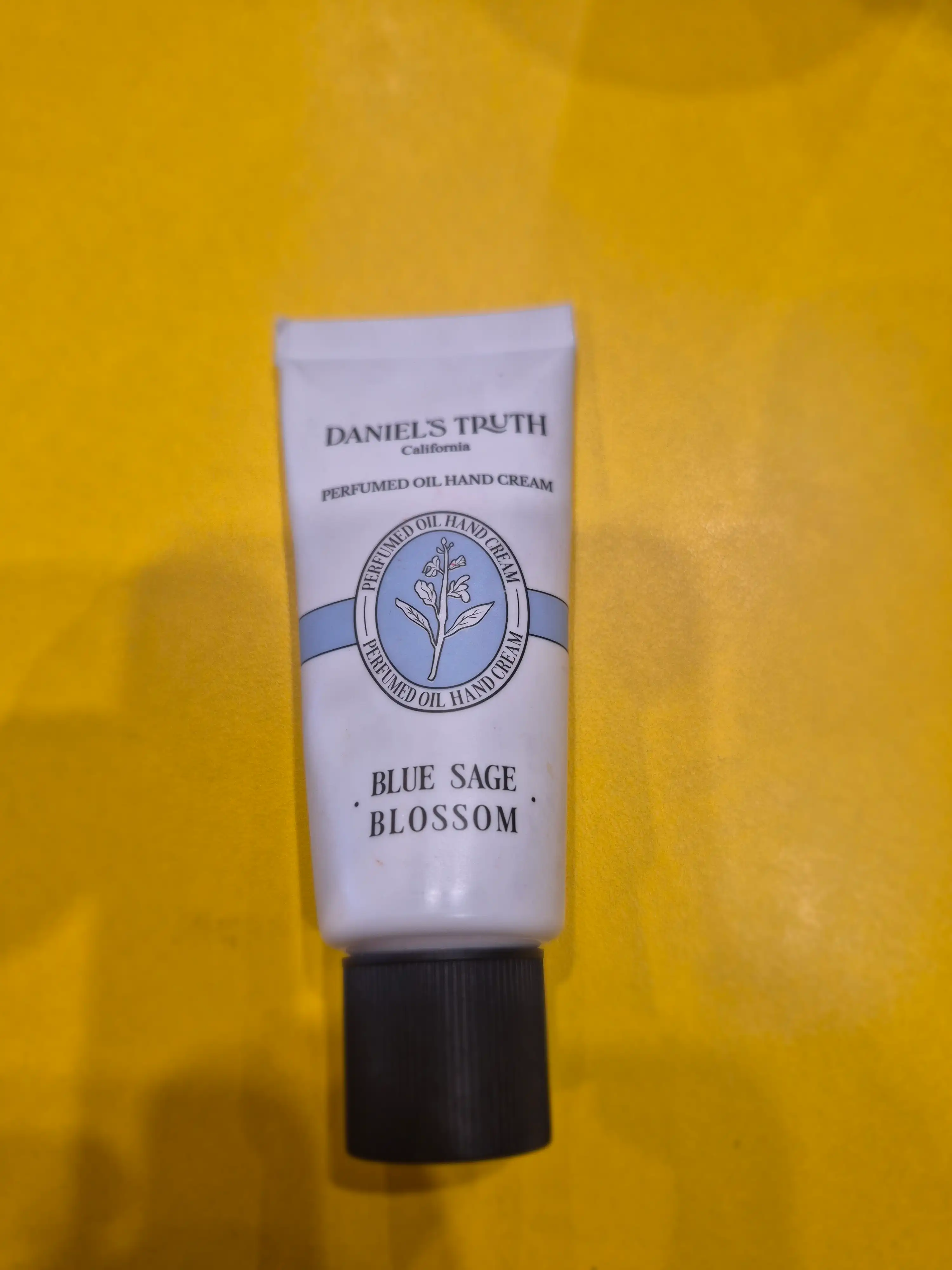 언니의파우치 리뷰 이미지 - [퍼퓸드 오일 핸드크림 세트]