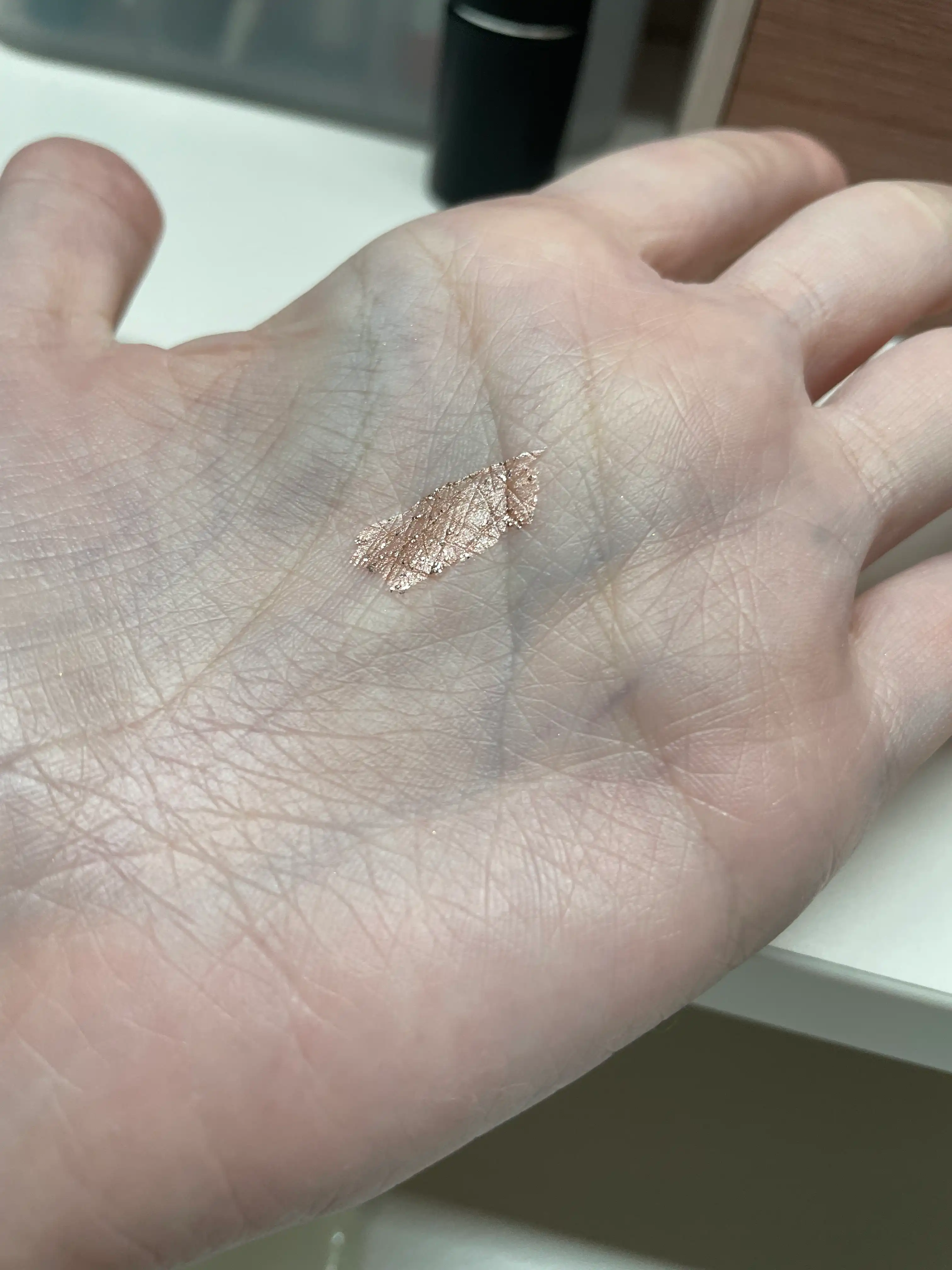 언니의파우치 리뷰 이미지 2 - [매그니피센트 메탈 글리터 글로우 리퀴드 미니 팁]