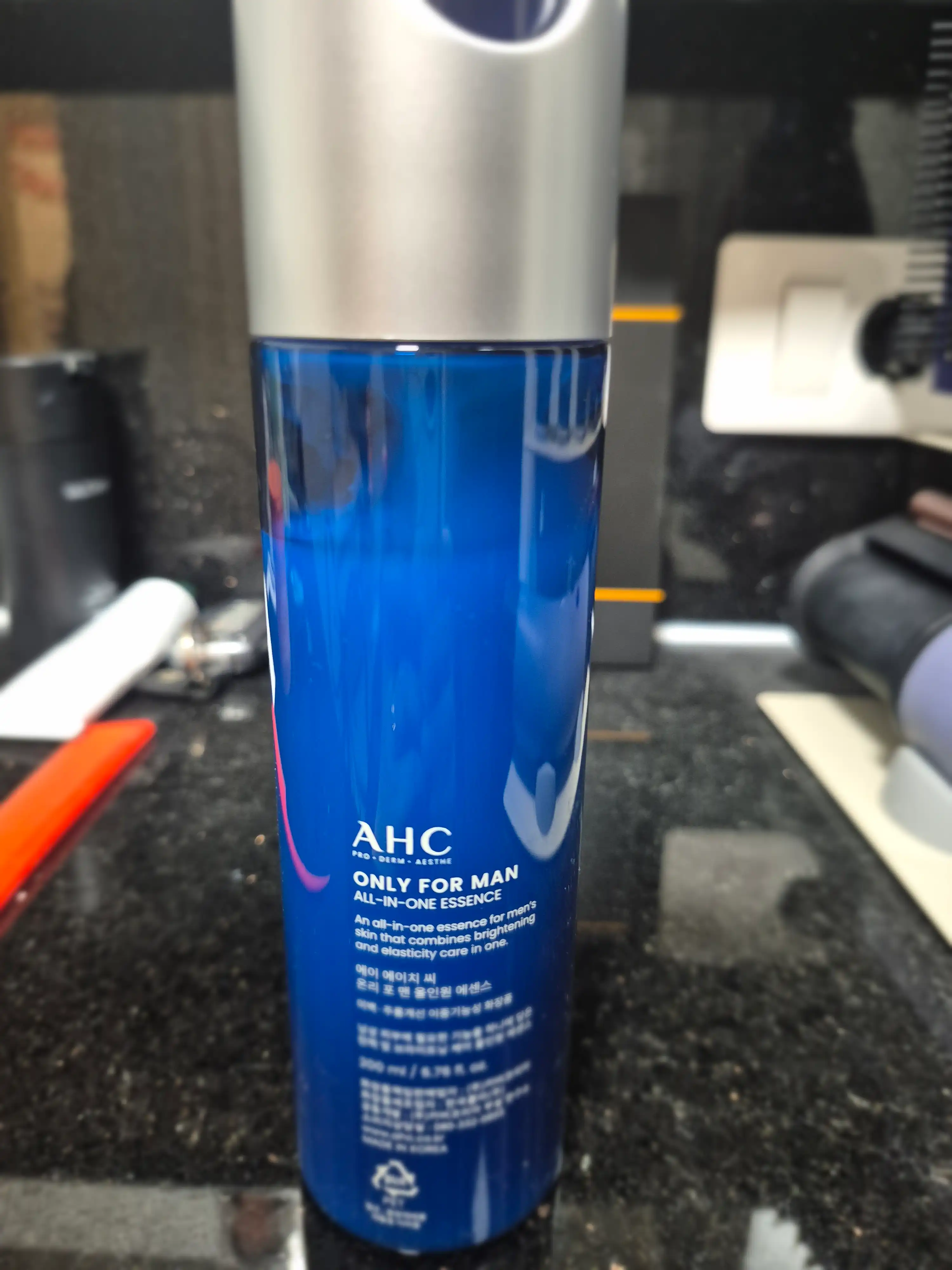 언니의파우치 리뷰 이미지 2 - [온리포맨 올인원 에센스]