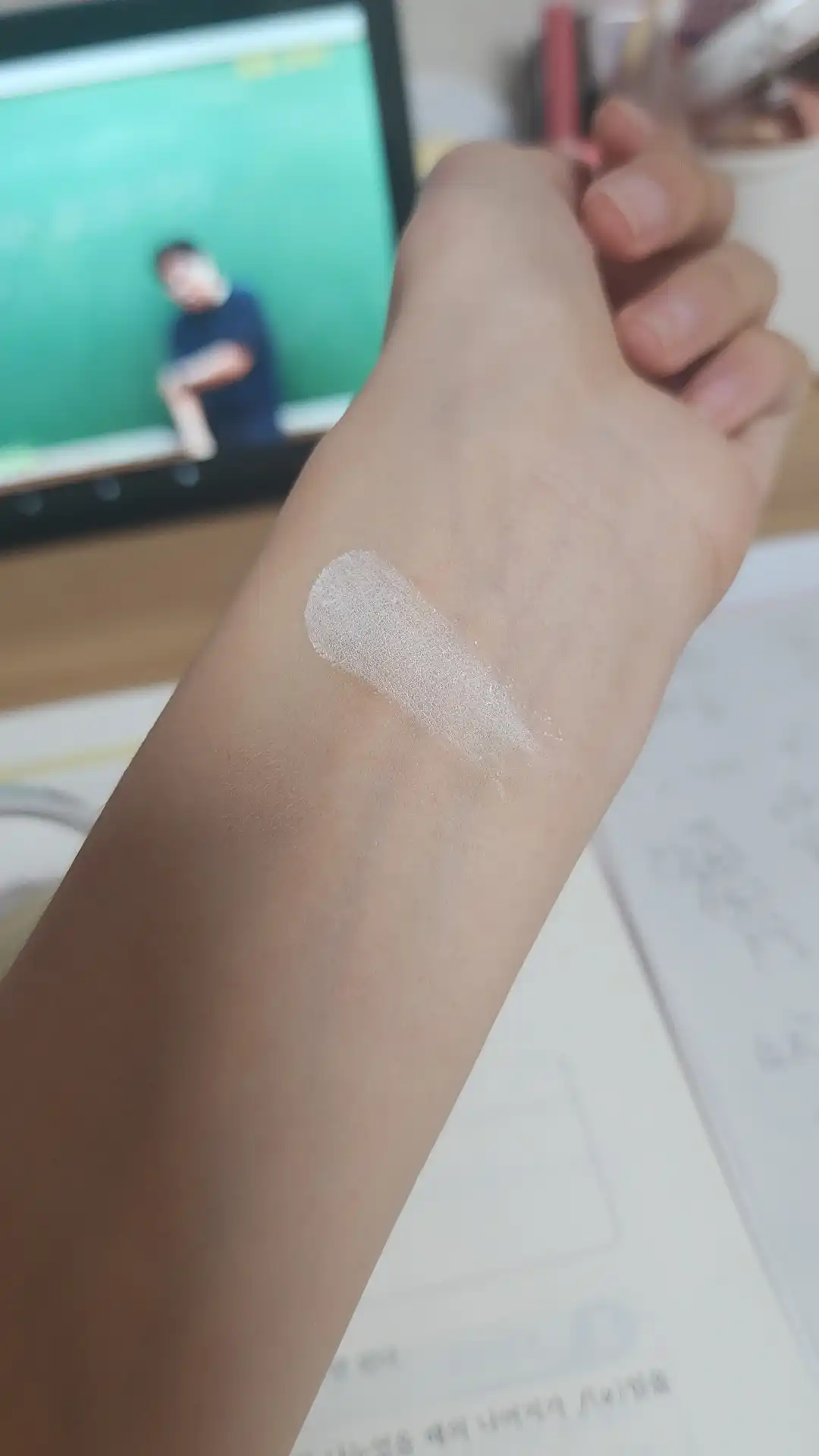 언니의파우치 리뷰 이미지 3 - [플로라 노세범 파우더 팩트]