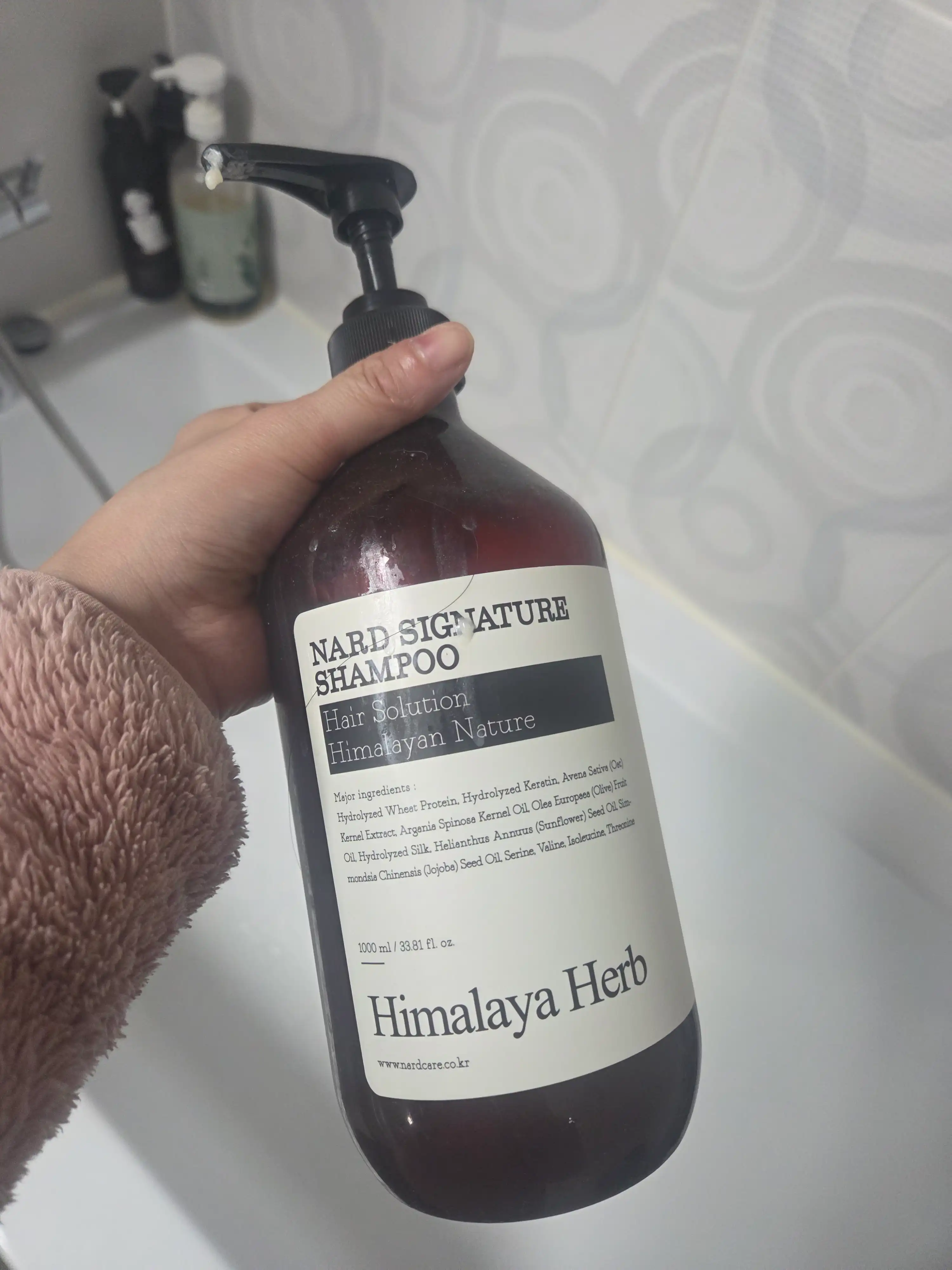 언니의파우치 리뷰 이미지 3 - [히말라야 허브 샴푸]