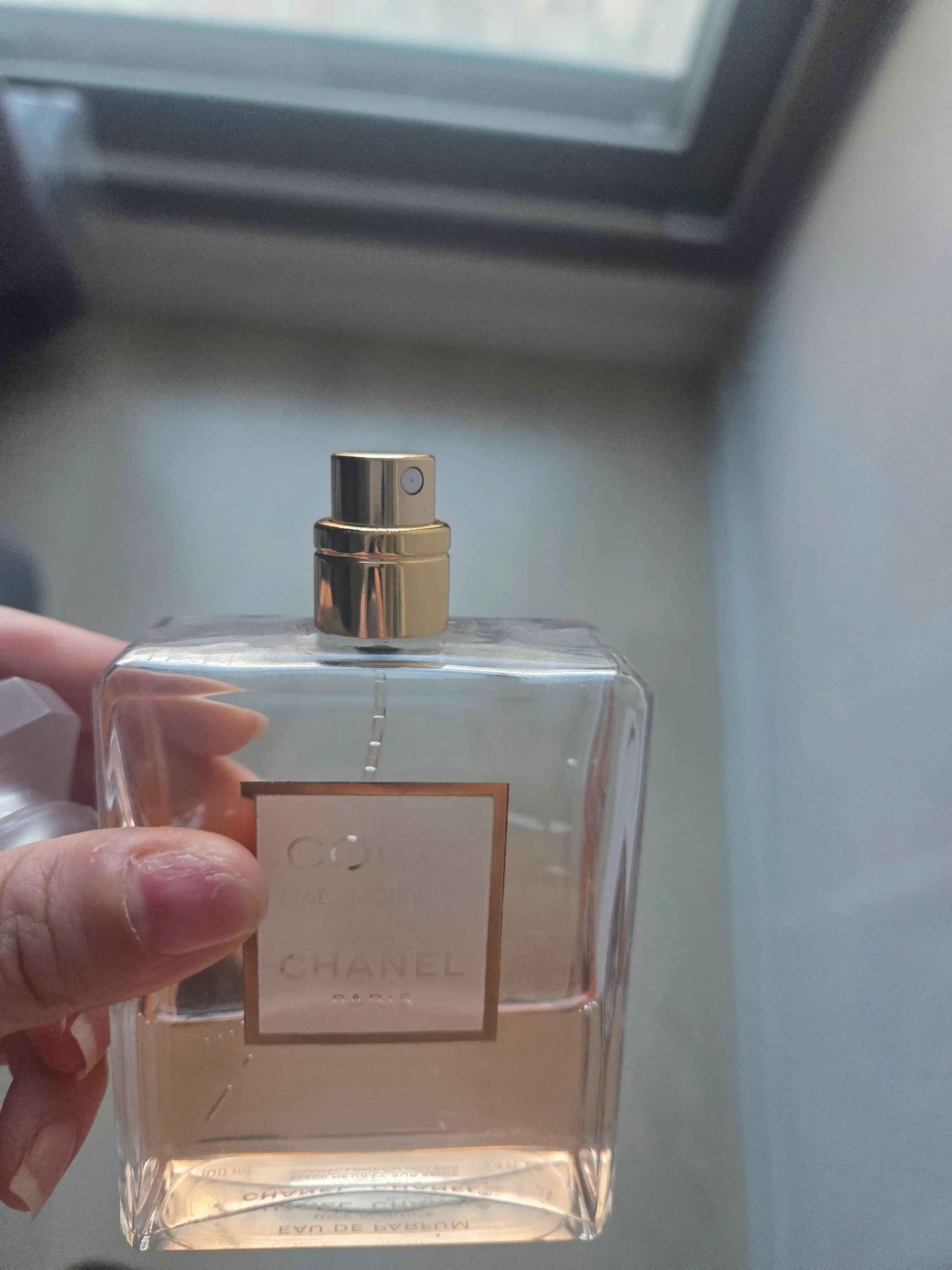 언니의파우치 리뷰 이미지 2 - [코코 마드모아젤 오 드 빠르펭 리미티드 에디션]