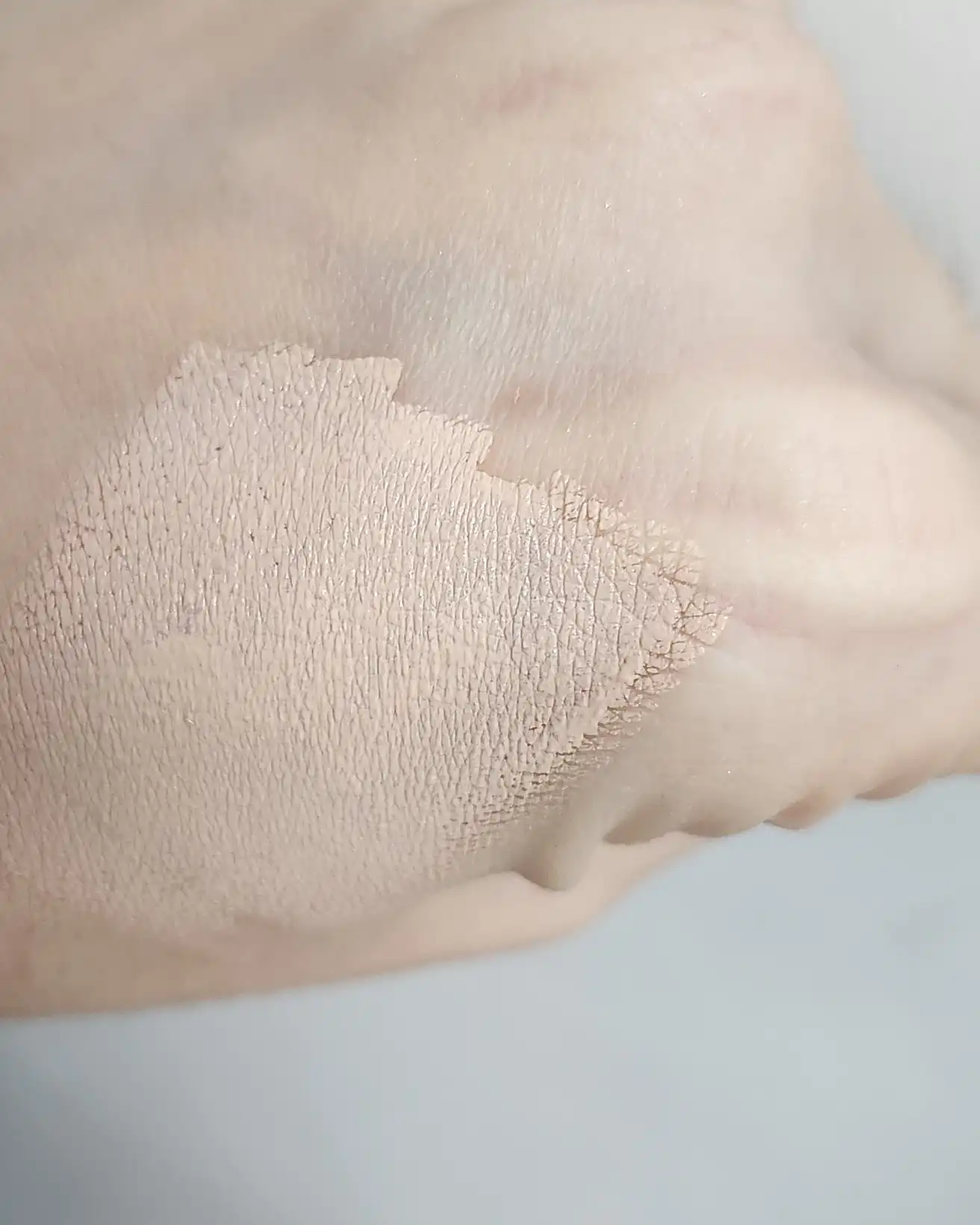 언니의파우치 리뷰 이미지 2 - [벨벳 픽싱 파운데이션]