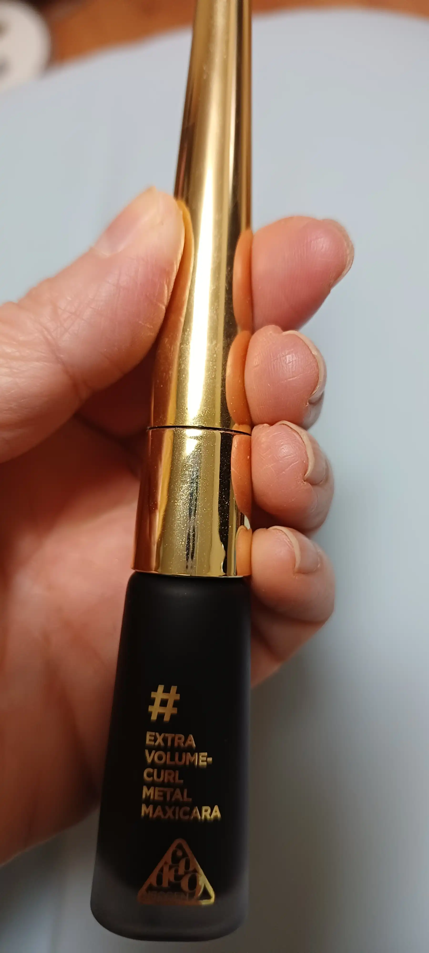 언니의파우치 리뷰 이미지 - [엑스트라 볼륨컬 메탈 마스카라 [블랙]]