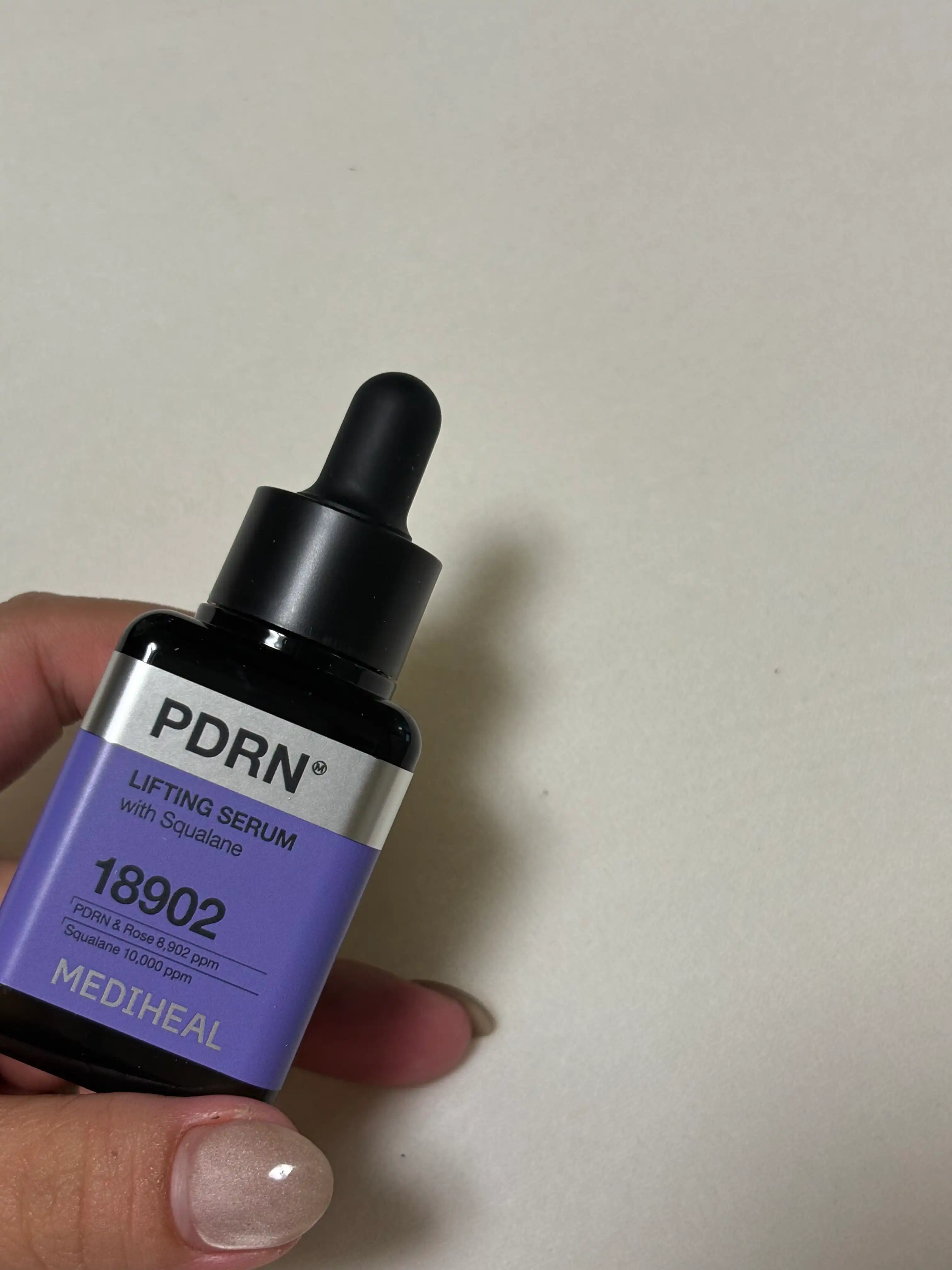 언니의파우치 리뷰 이미지 2 - [메디힐 PDRN 모공 탄력 세럼]