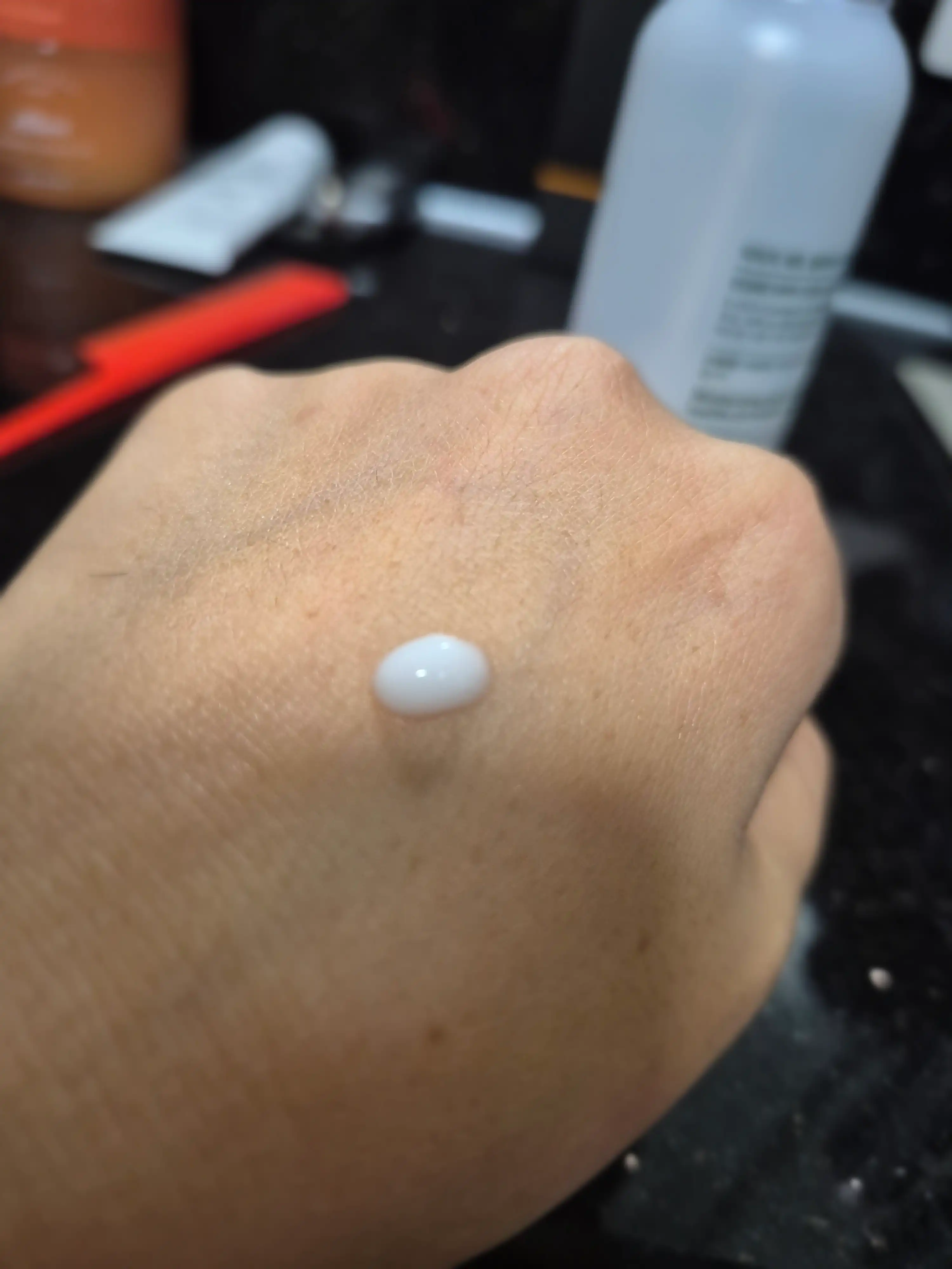 언니의파우치 리뷰 이미지 3 - [레드 블레미쉬 클리어 수딩 에멀전]