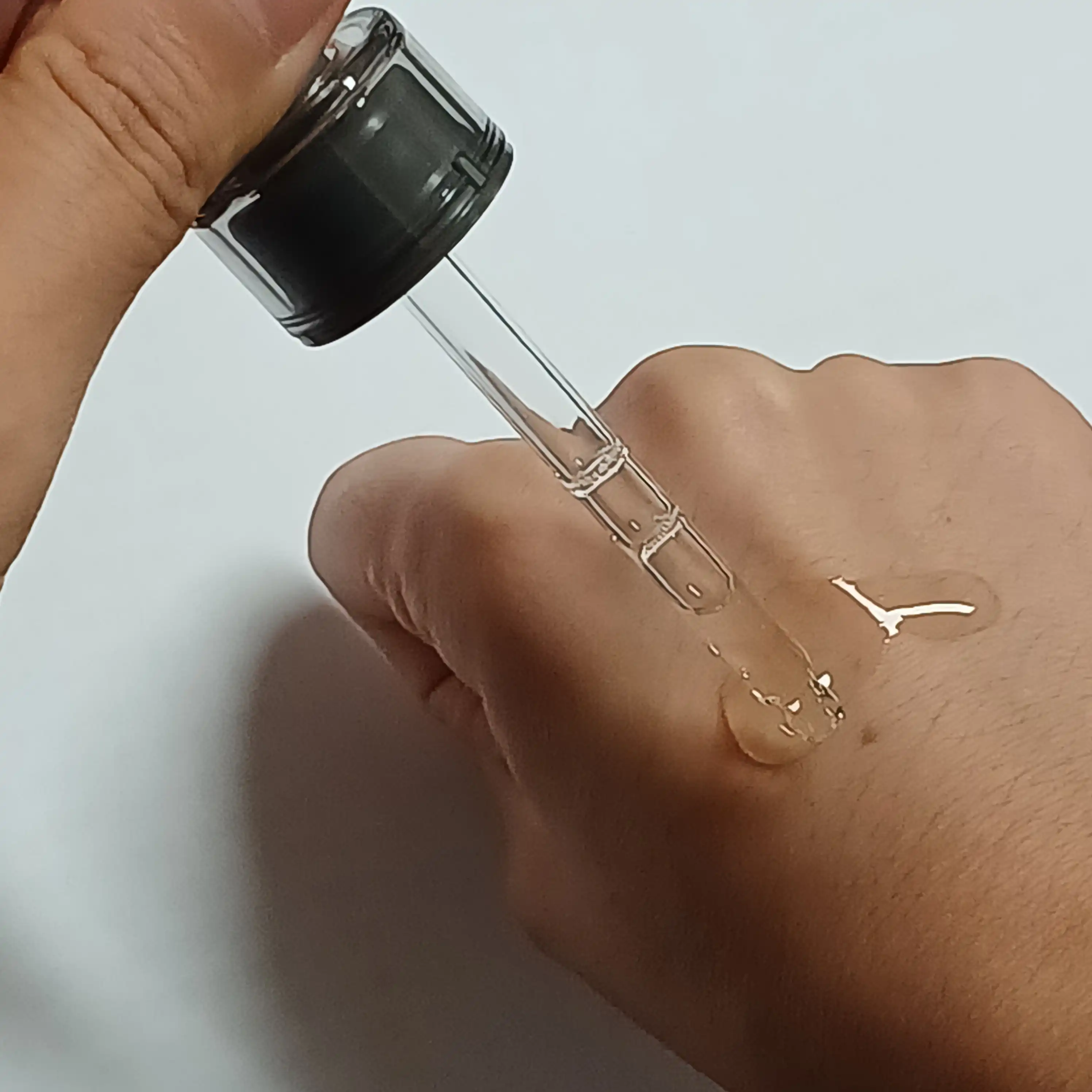 언니의파우치 리뷰 이미지 2 - [하이 액티브 잡티 세럼]