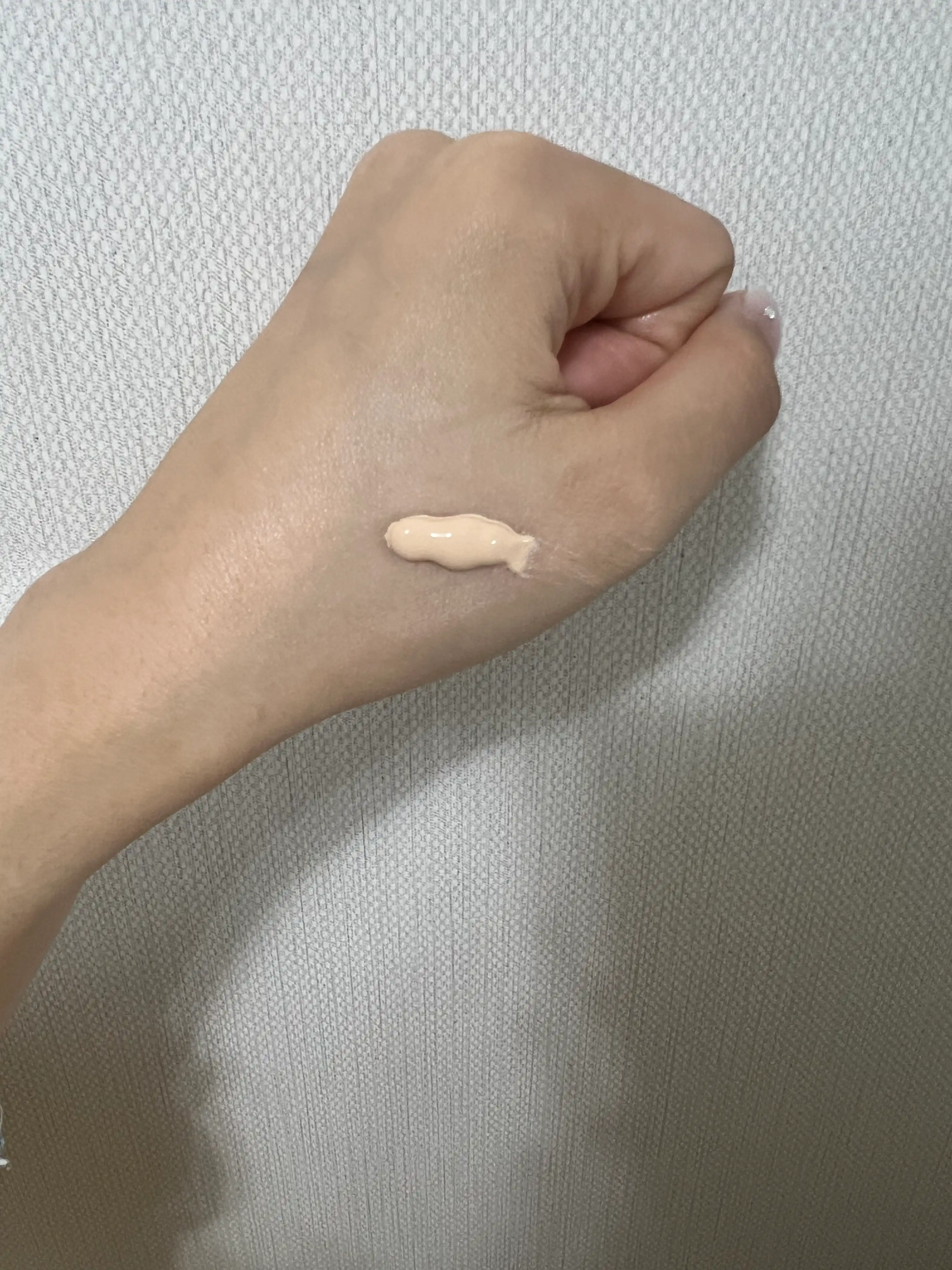 언니의파우치 리뷰 이미지 3 - [3번 도자기결 파데스킵 톤업베이지]