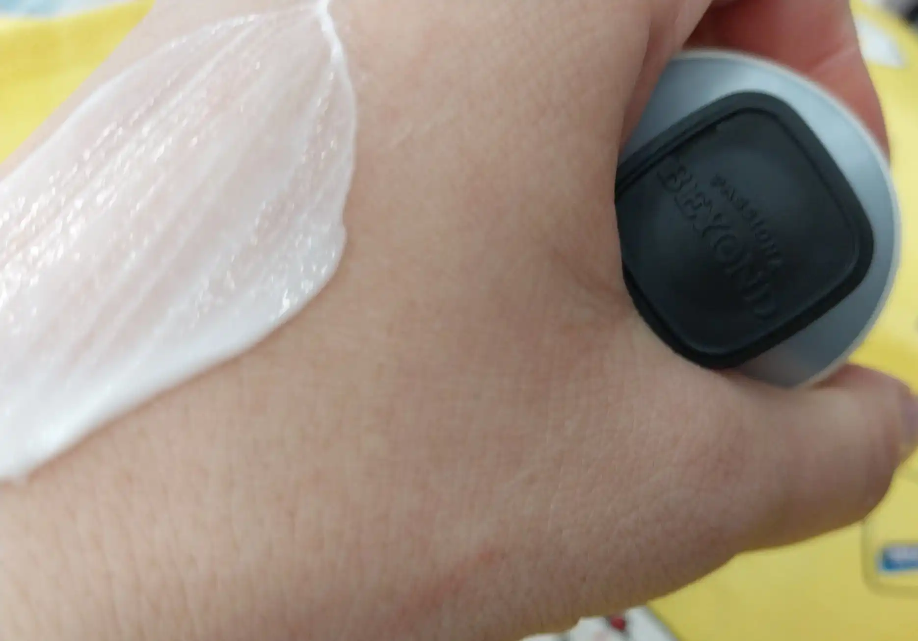 언니의파우치 리뷰 이미지 5 - [클래식 핸드크림 딥 모이스처]