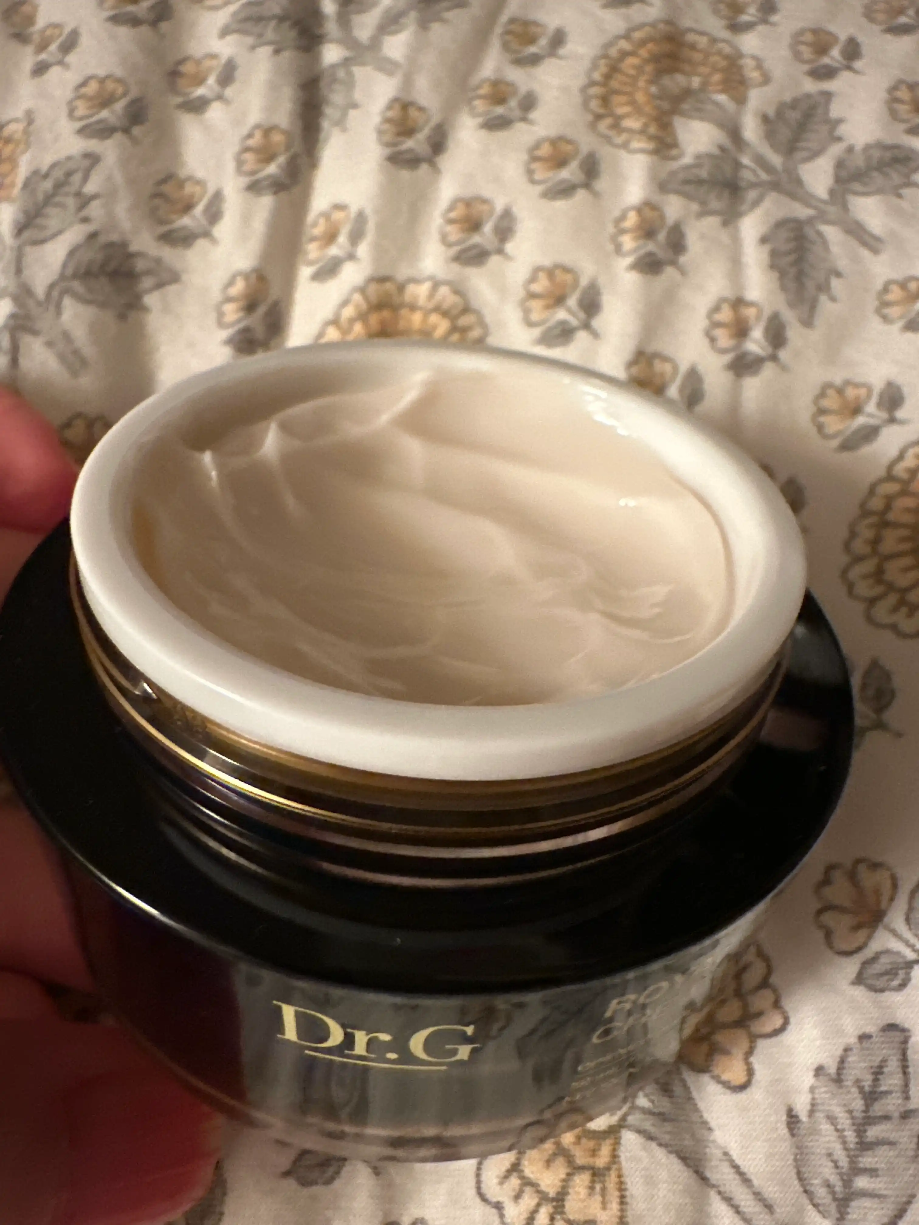 언니의파우치 리뷰 이미지 2 - [로얄 블랙 스네일 크림]