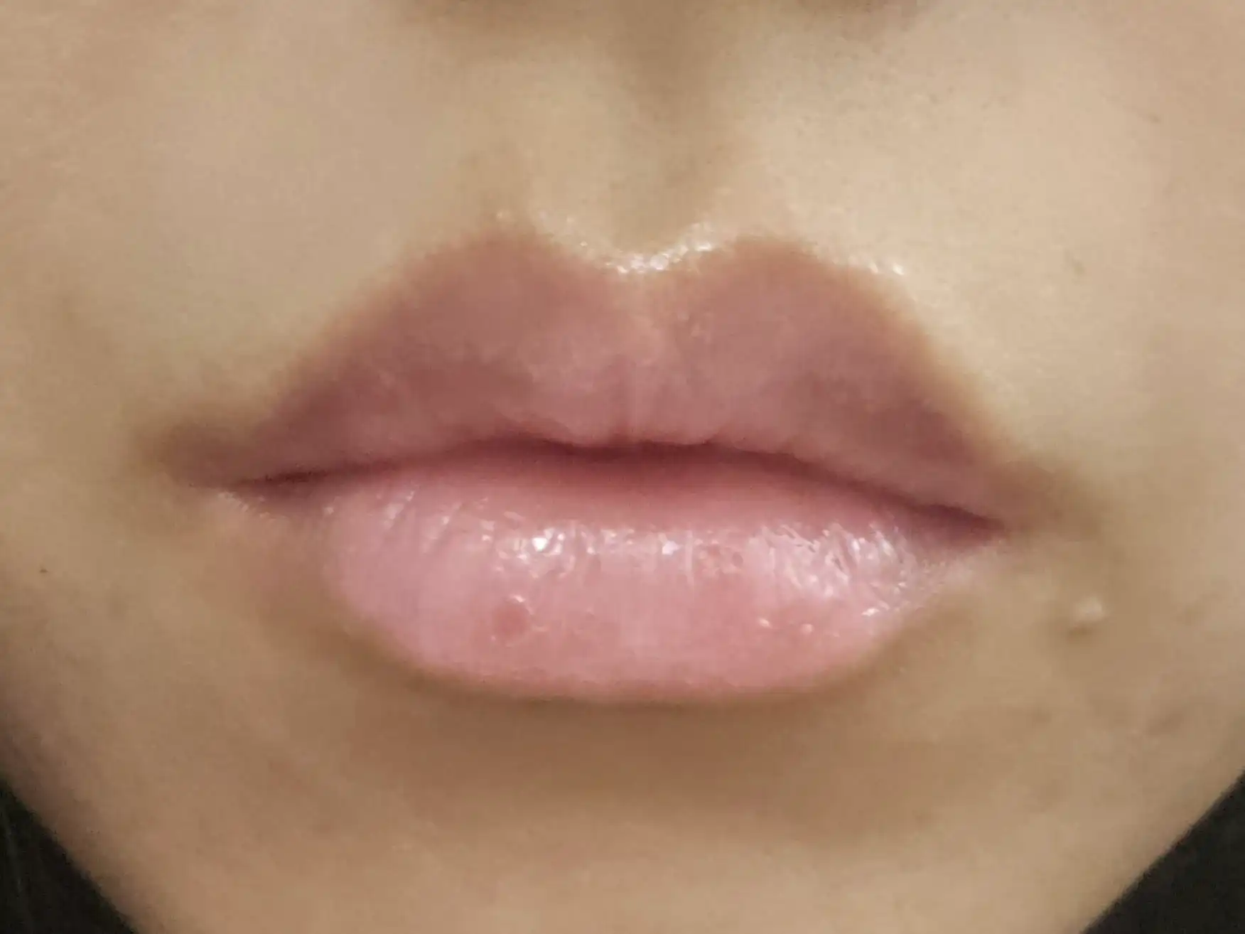 언니의파우치 리뷰 이미지 3 - [글레이즈 크레이즈 틴티드 립 세럼]