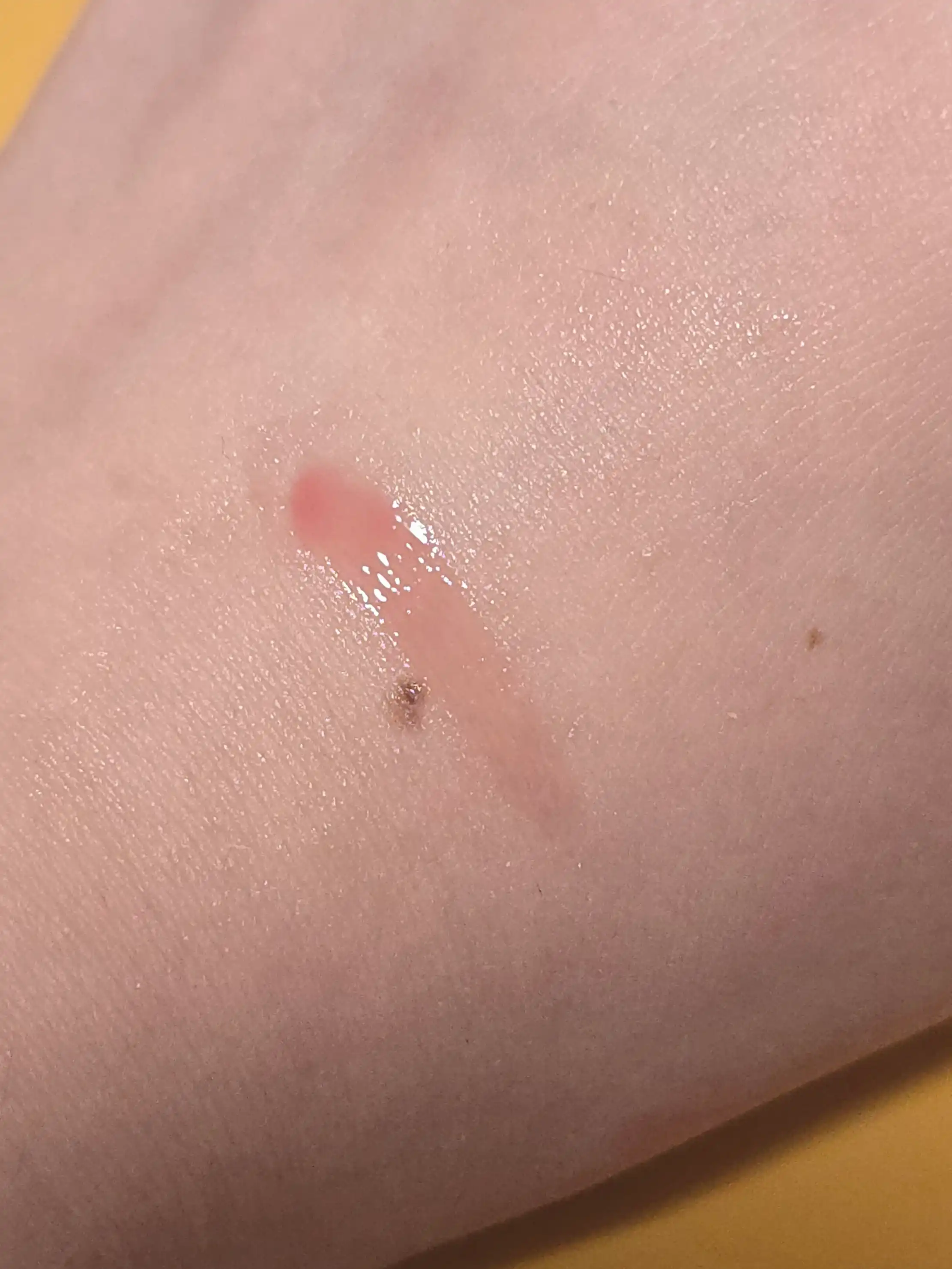 언니의파우치 리뷰 이미지 2 - [글레이즈 크레이즈 틴티드 립 세럼]