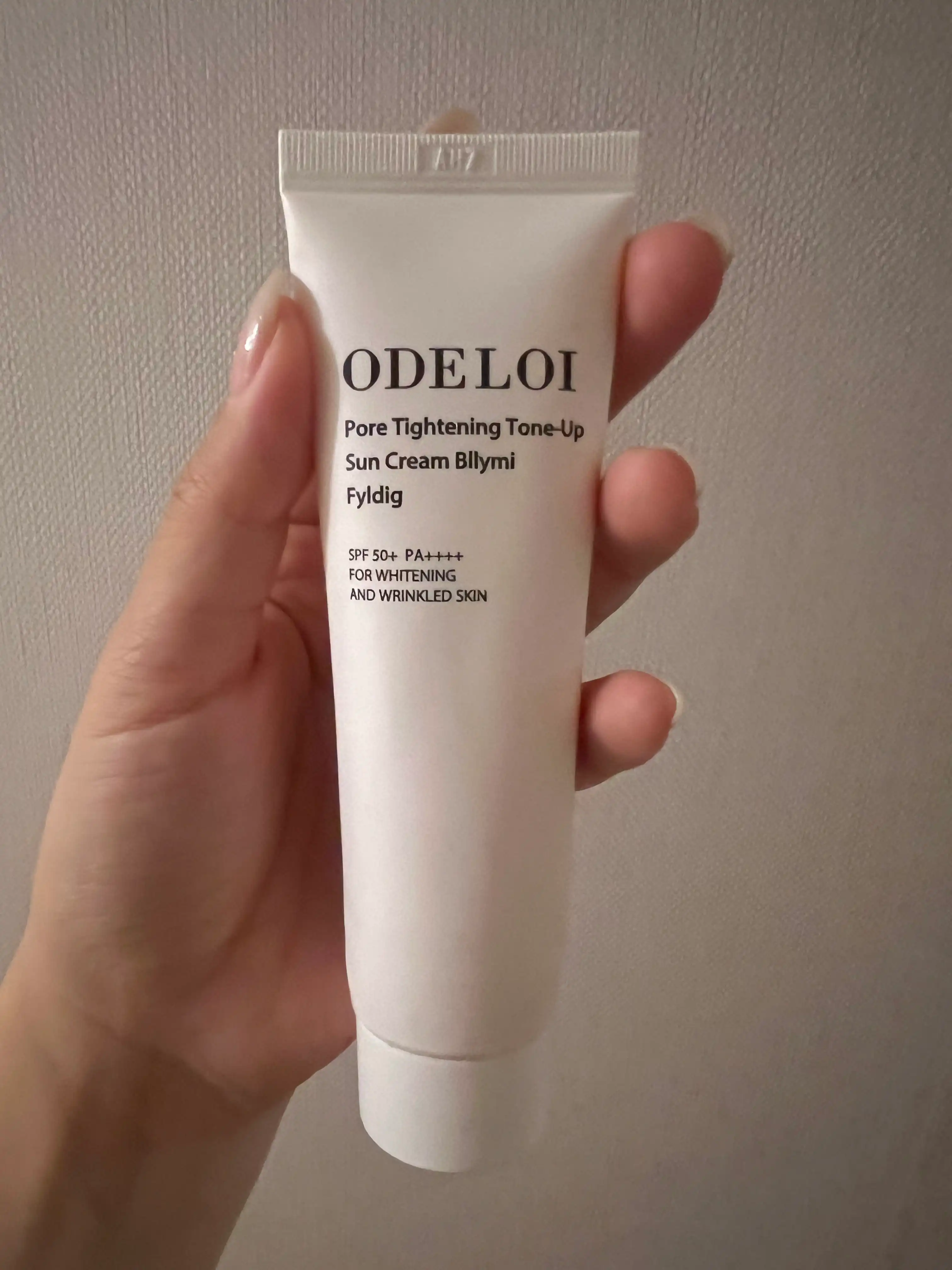 언니의파우치 리뷰 이미지 - [모공축소 톤업 선크림 블리미 필리디]