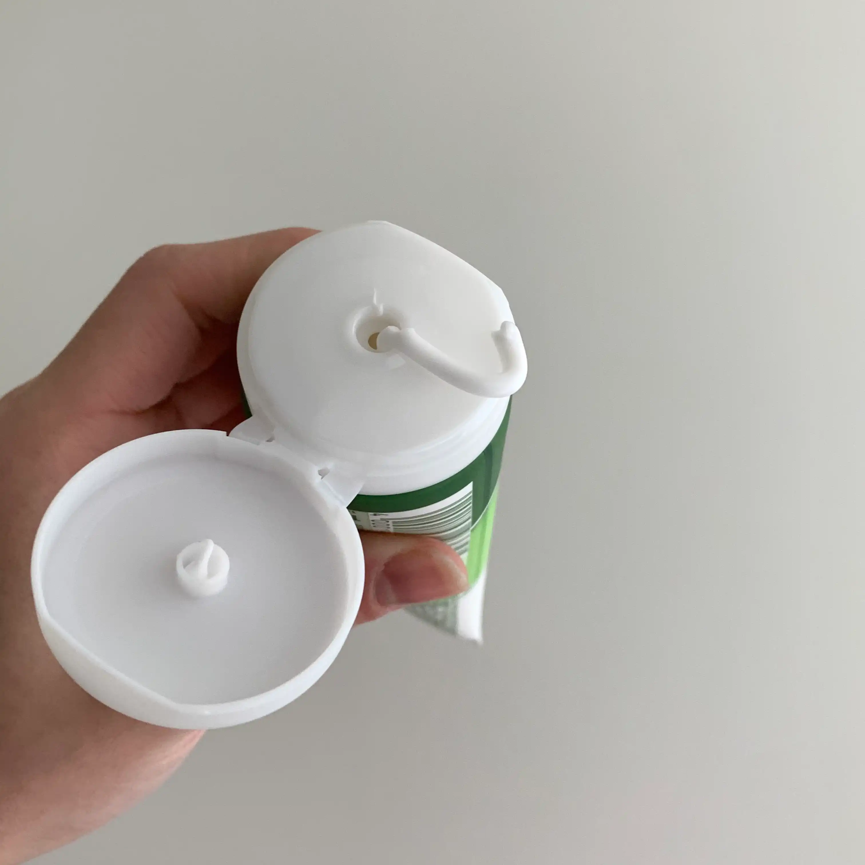 언니의파우치 리뷰 이미지 6 - [핸드 앤 네일 크림 클래식]