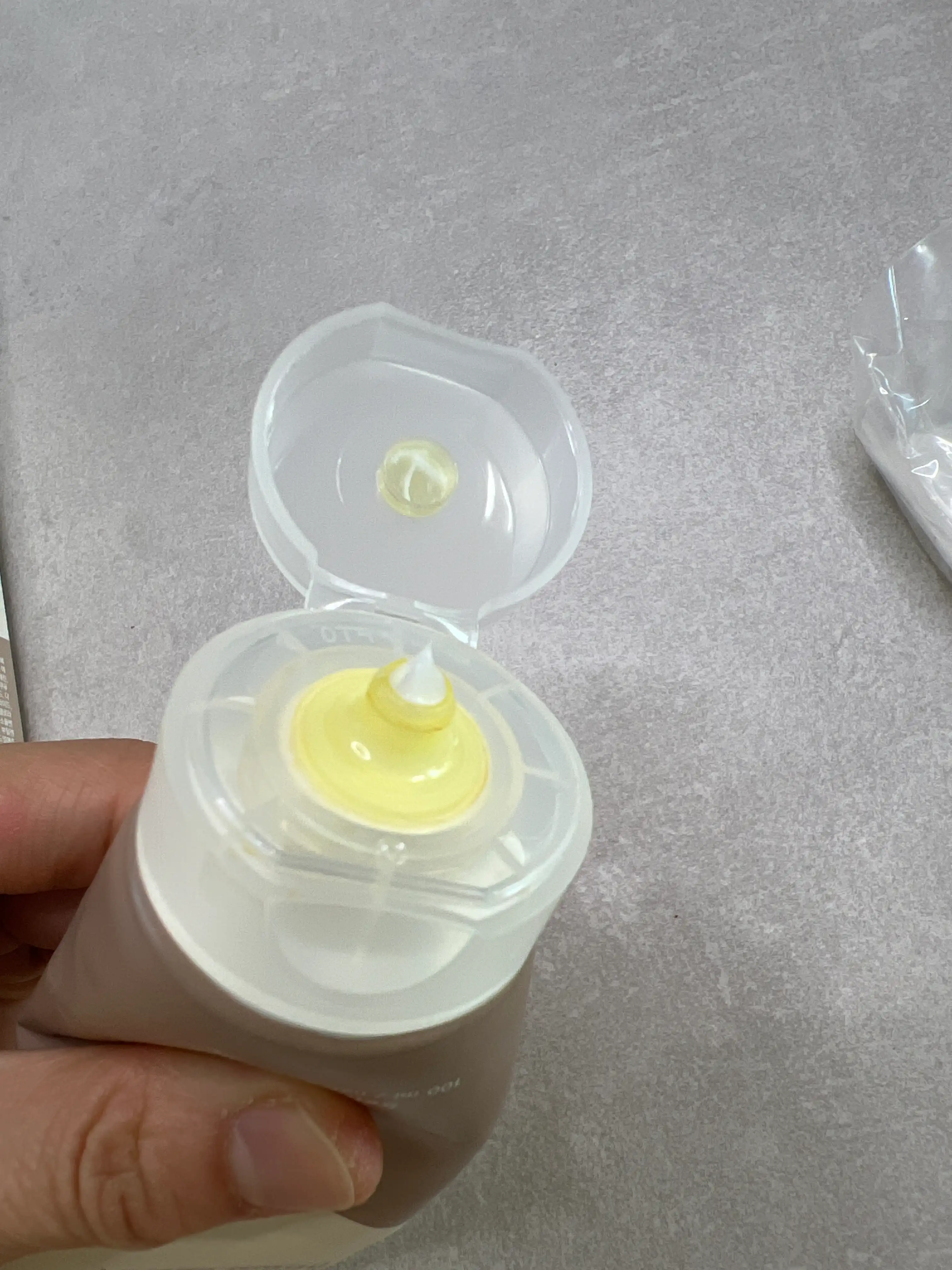 언니의파우치 리뷰 이미지 2 - [포 맨 단백질 다운크림 남자 셀프다운펌]