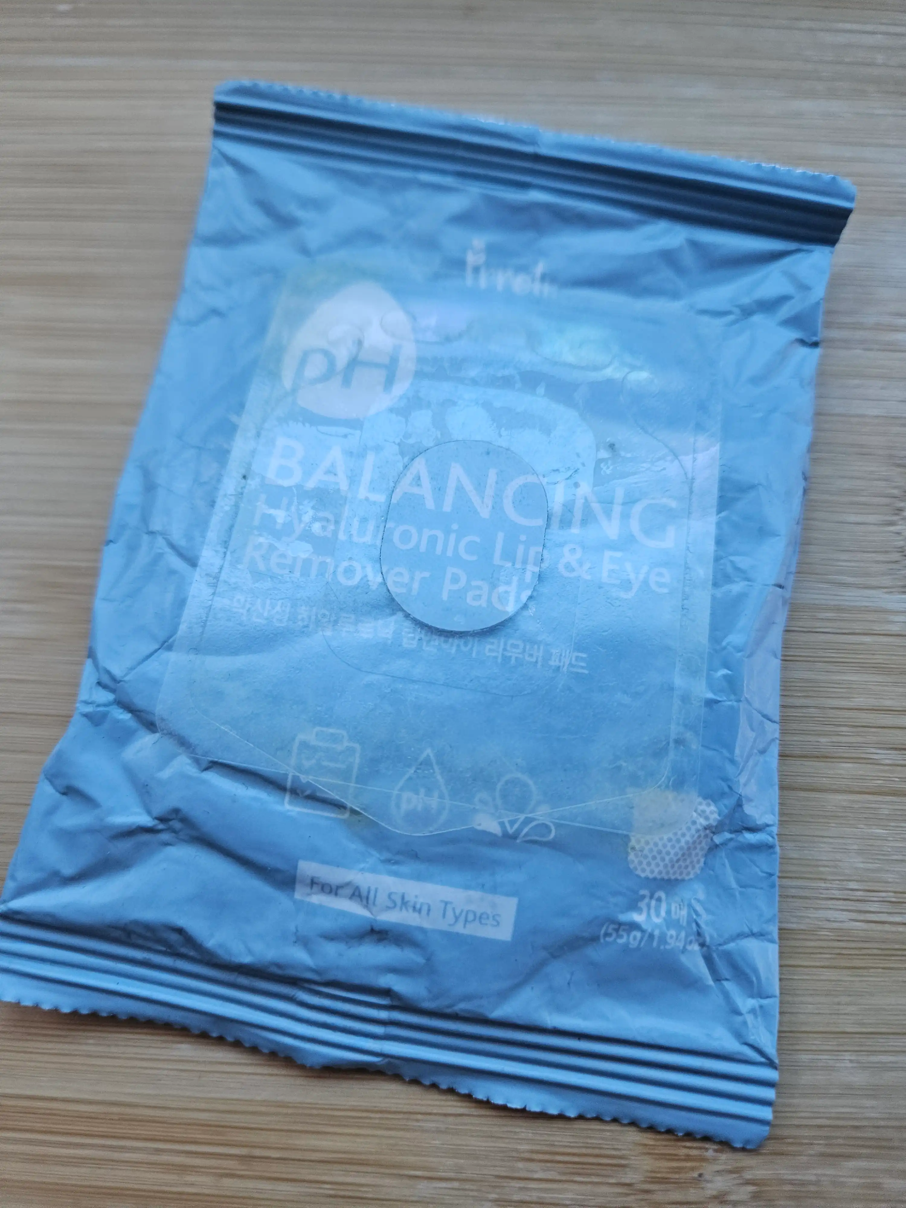 선택된 언니의파우치 리뷰 이미지 - [약산성 히알루로닉 립앤아이 리무버패드]