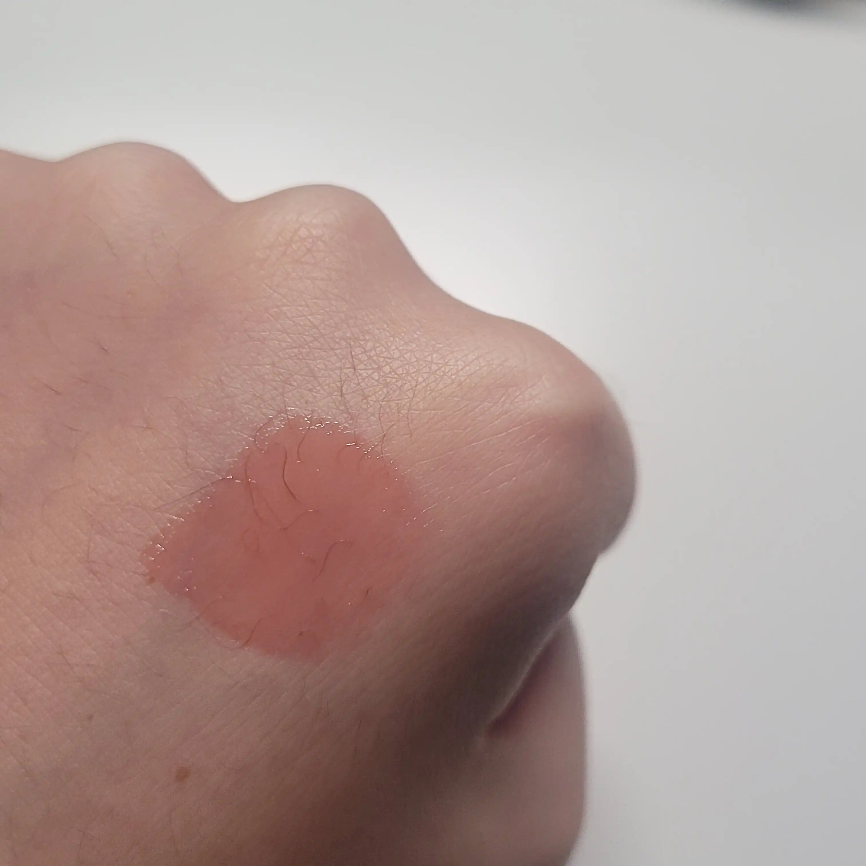 언니의파우치 리뷰 이미지 2 - [라벨르 로즈 플럼핑 립틴트]