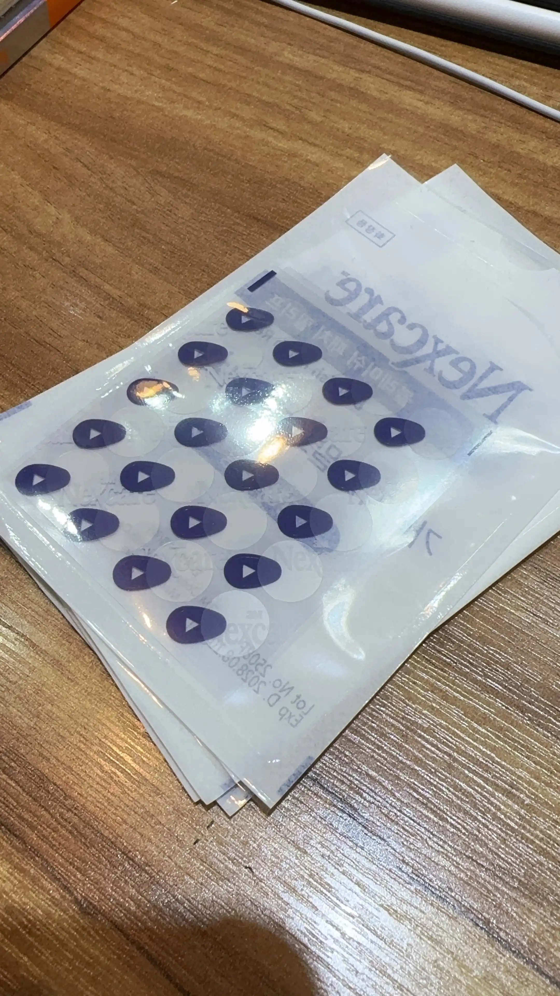 언니의파우치 리뷰 이미지 2 - [블레미쉬 패치 릴리프]