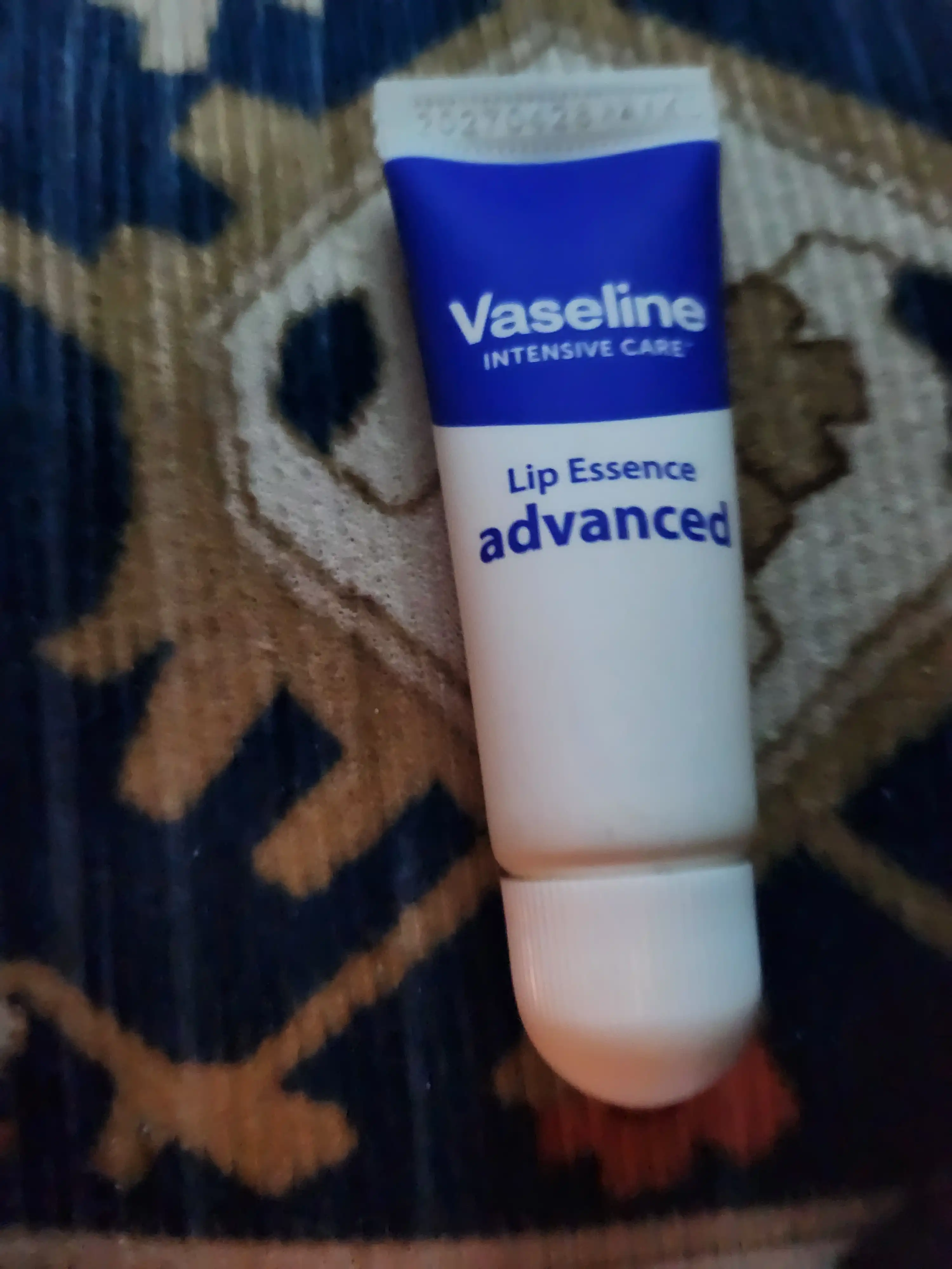 언니의파우치 리뷰 이미지 - [인텐시브 케어 립 에센스 어드밴스드]