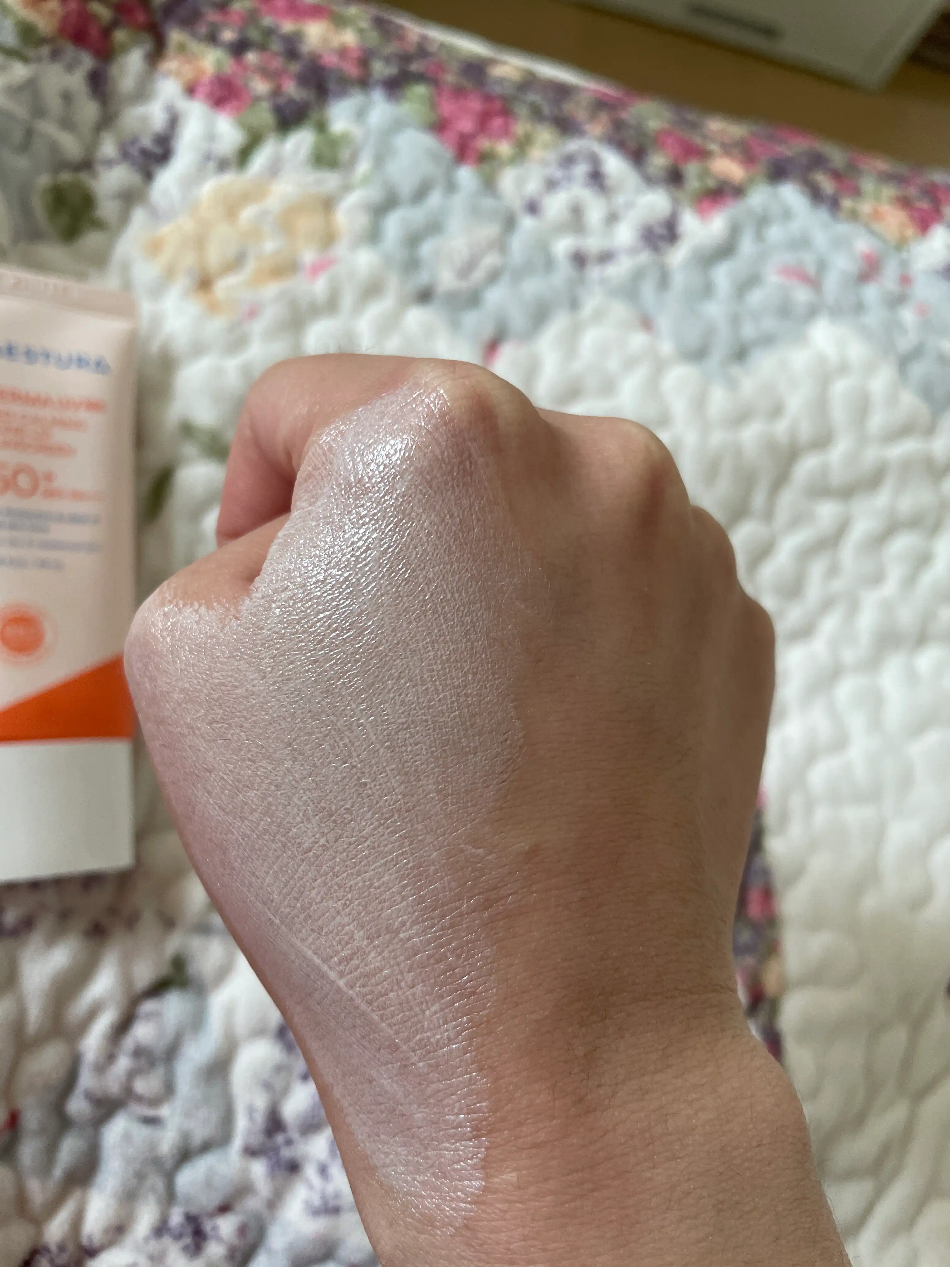 언니의파우치 리뷰 이미지 2 - [더마UV365 레드진정 톤업 선크림]