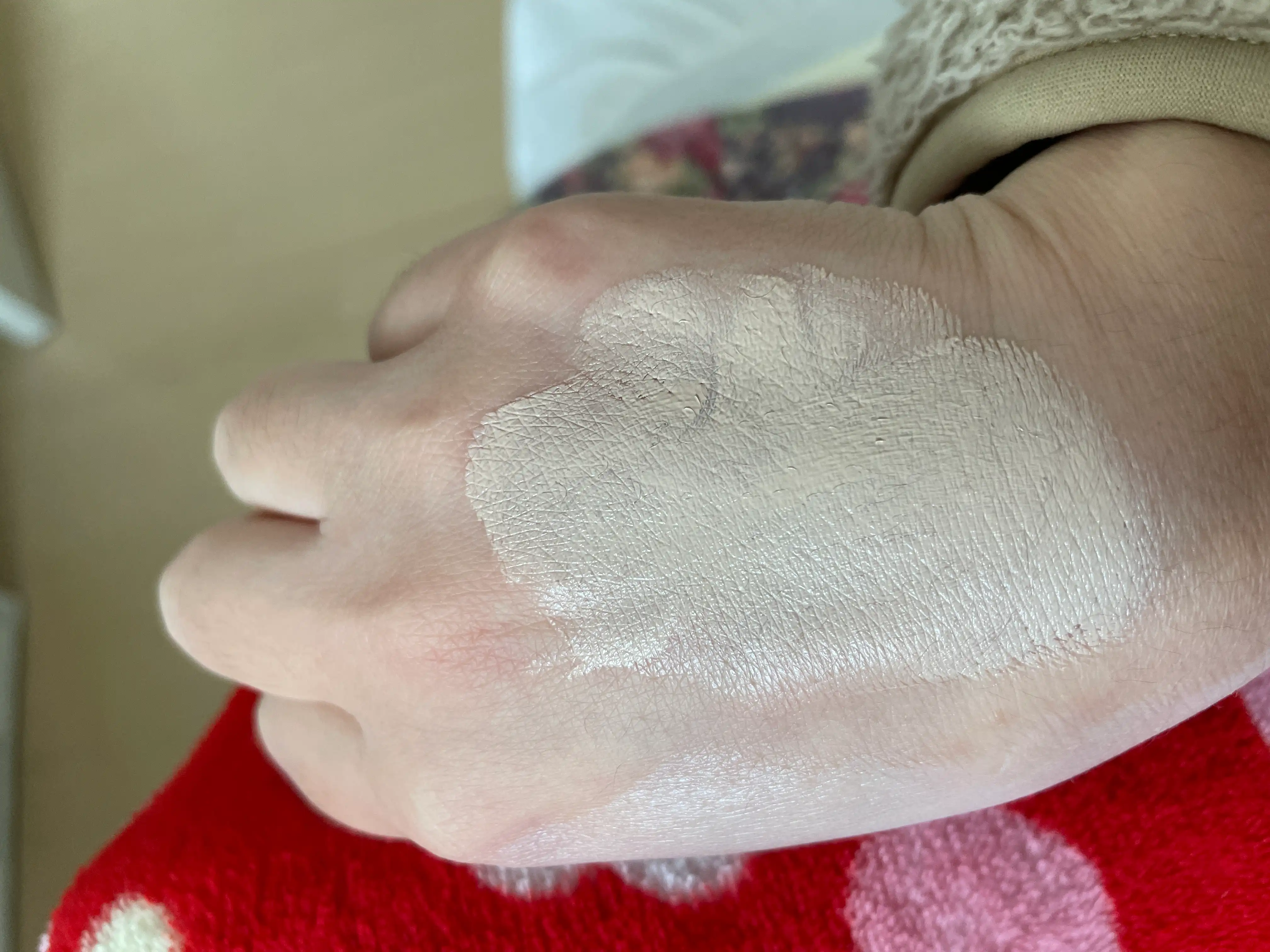 언니의파우치 리뷰 이미지 2 - [아쿠아 블레미쉬 커버 쿠션 밤 ]