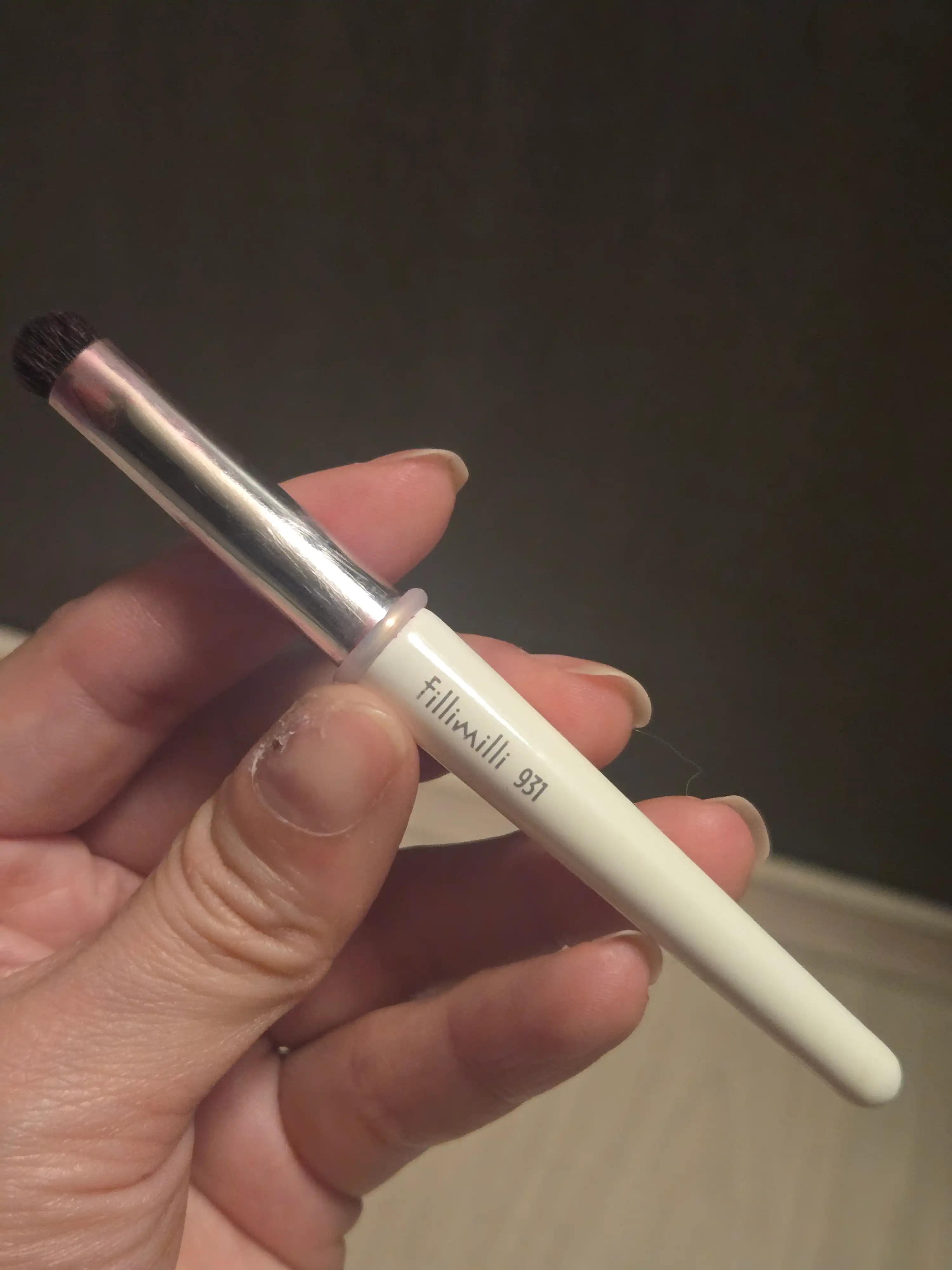 언니의파우치 리뷰 이미지 2 - [포터블 와이드 립 브러시 931]