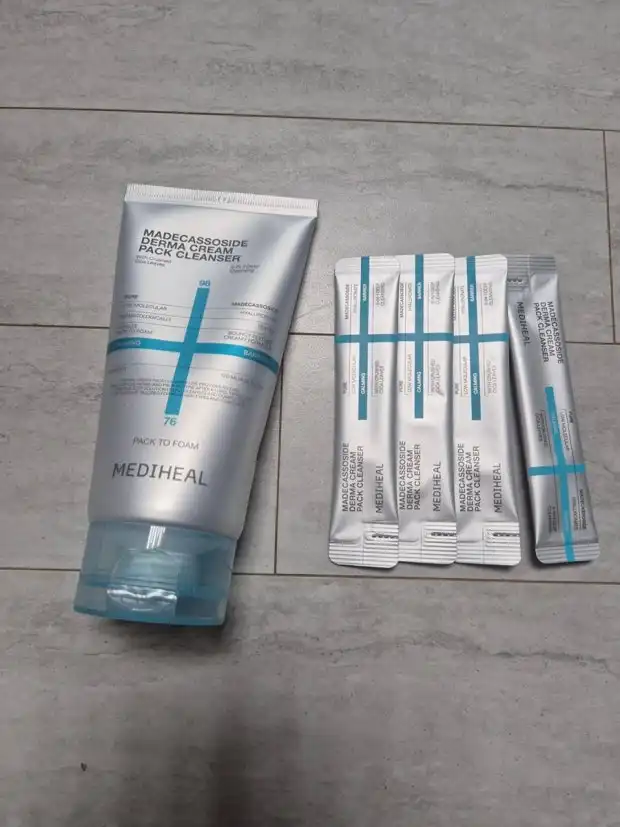 언니의파우치 리뷰 이미지 - [더마 크림 팩 클렌저 마데카소사이드 진정 장벽]