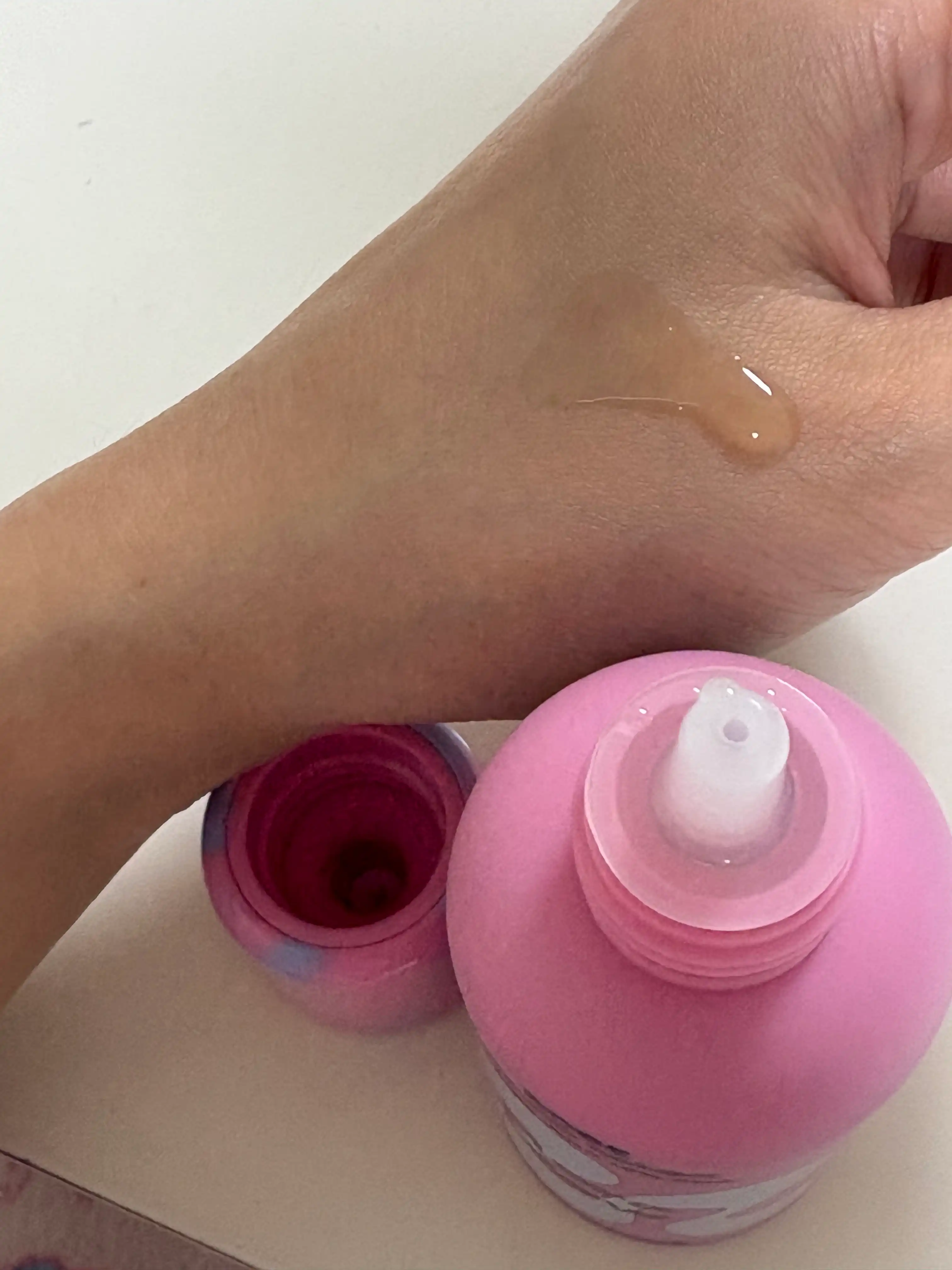 언니의파우치 리뷰 이미지 2 - [플로라 글로우 로즈 리퀴드 마스크]