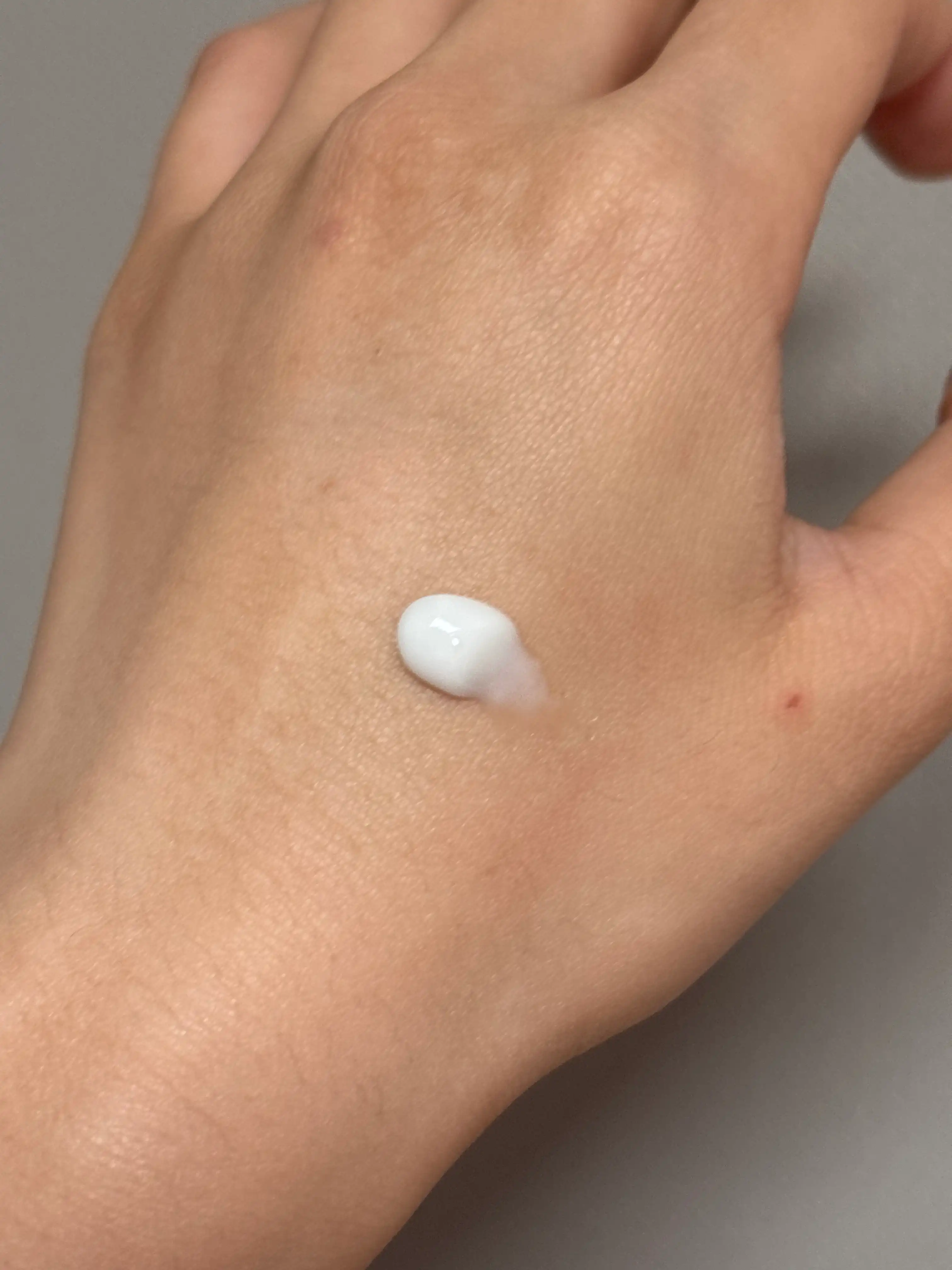 언니의파우치 리뷰 이미지 2 - [노스카나인 트러블 흔적 리페어 크림]