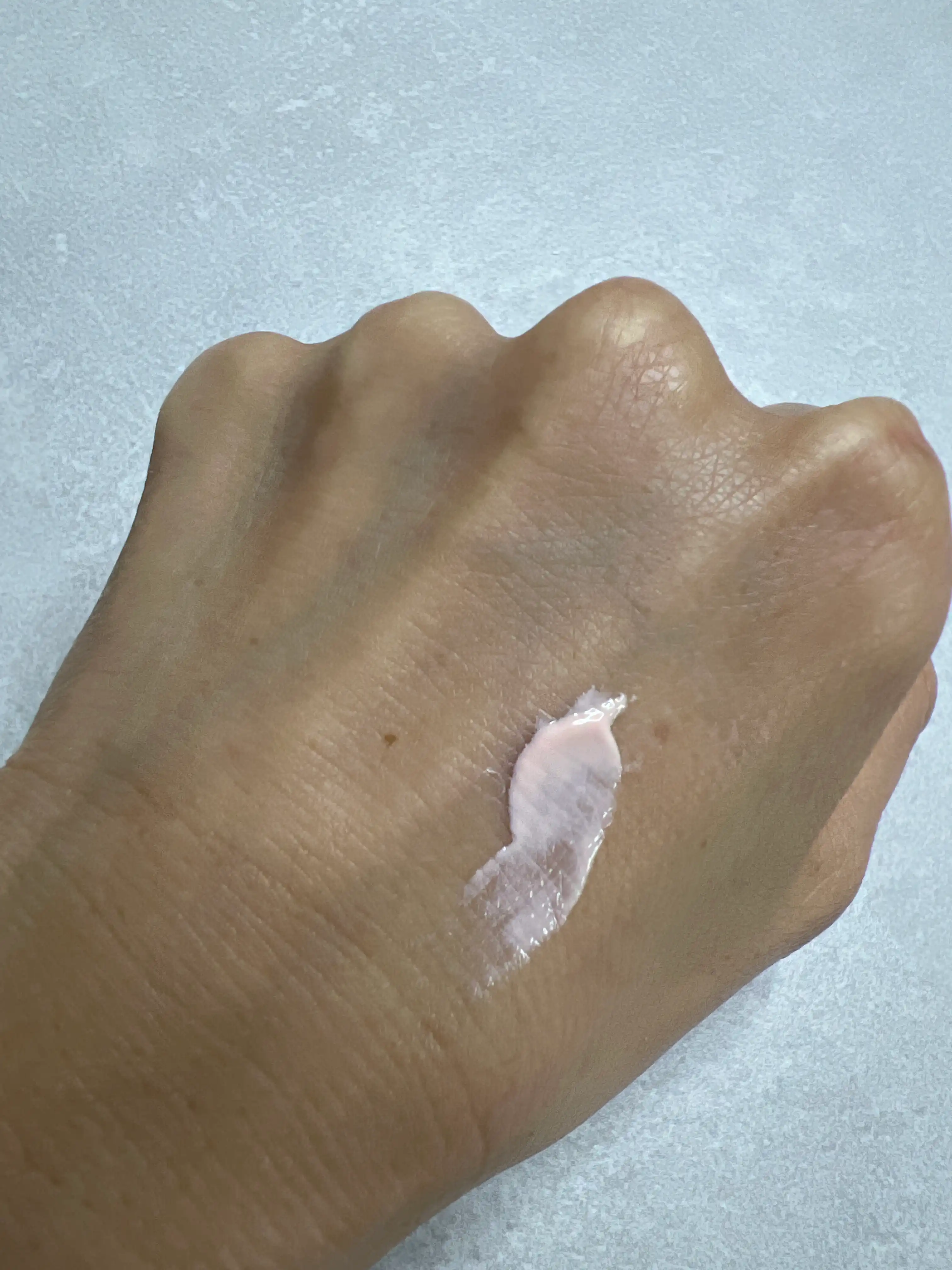 언니의파우치 리뷰 이미지 3 - [프리미엄 비건 톤업 선크림]